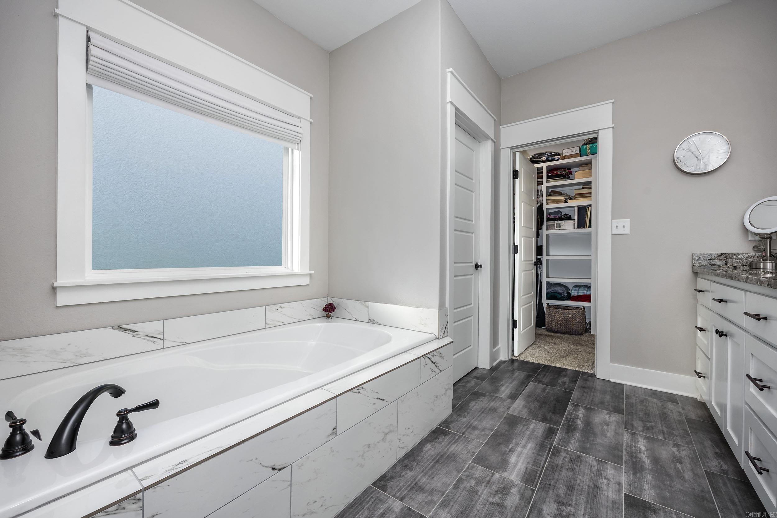 13033 Avilla Hills  Alexander, AR