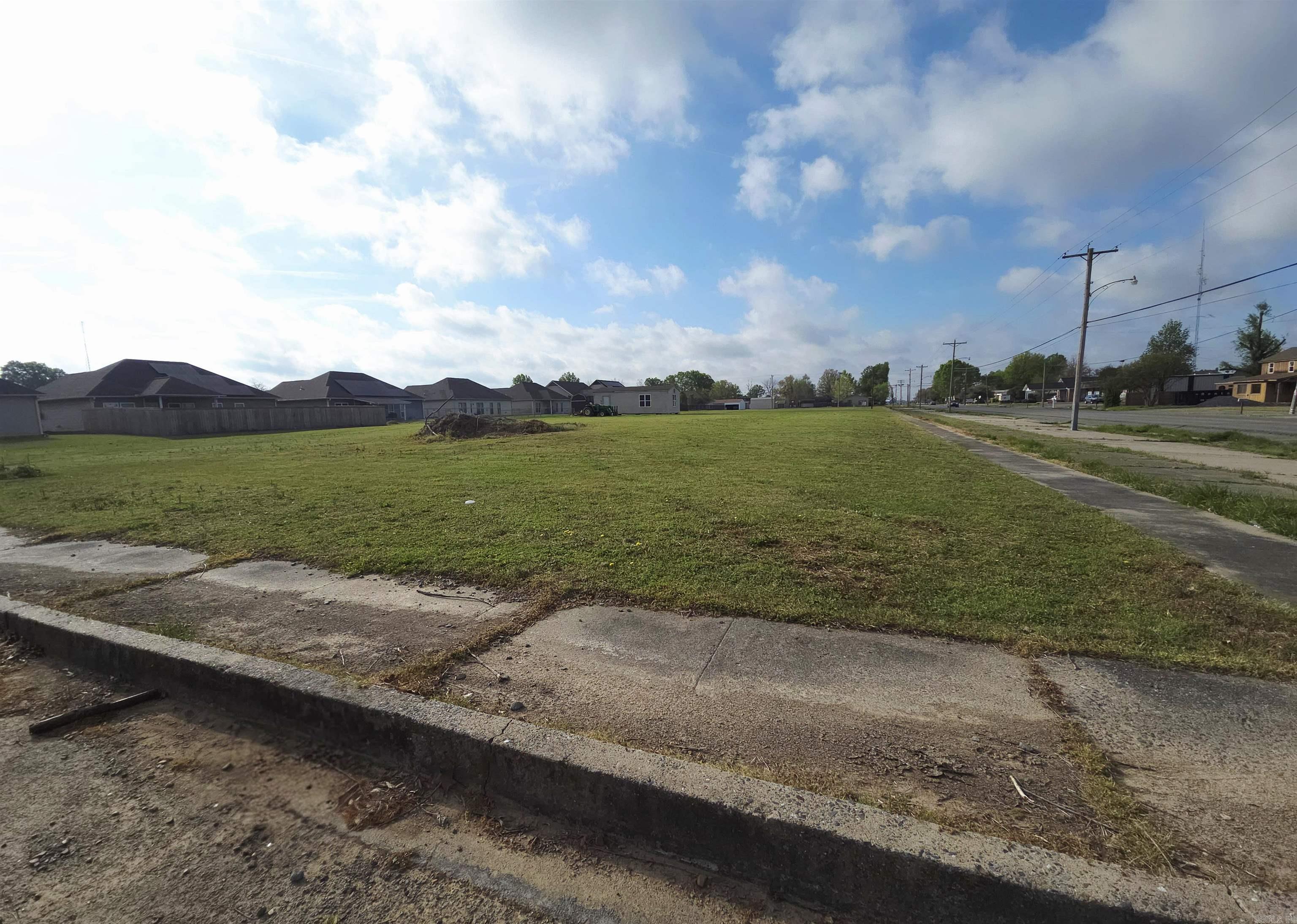  S Buerkle Street  Stuttgart, AR