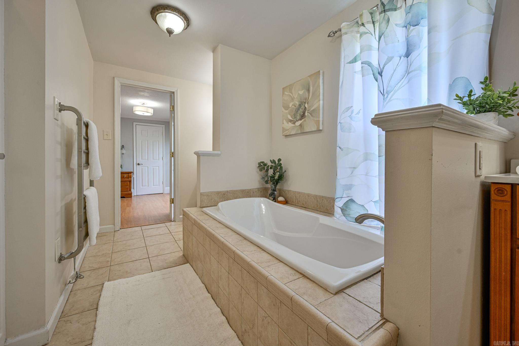 1010 Janssen  Mena, AR