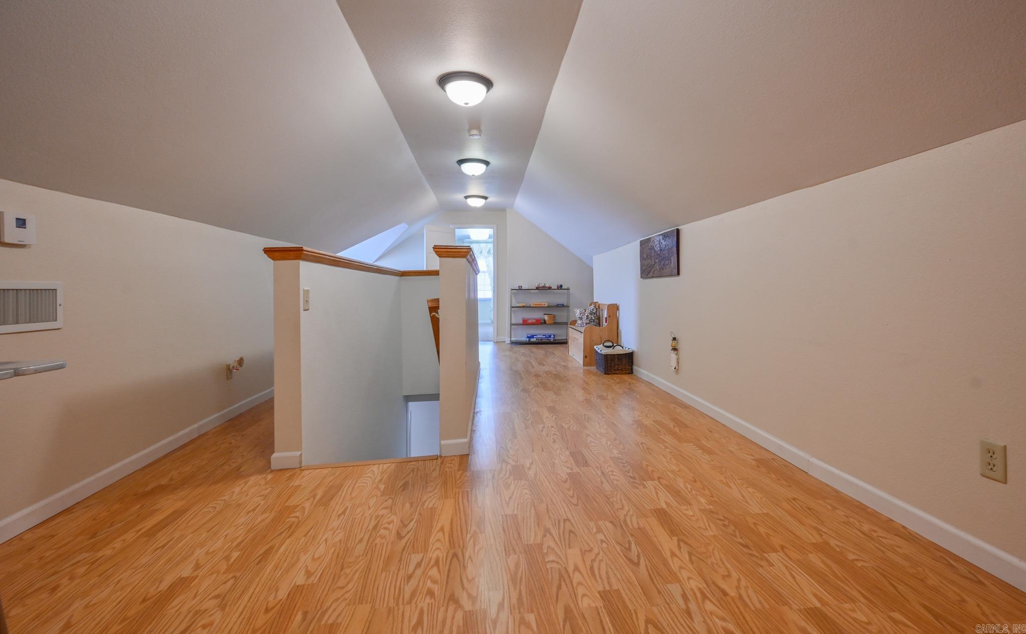 1010 Janssen  Mena, AR