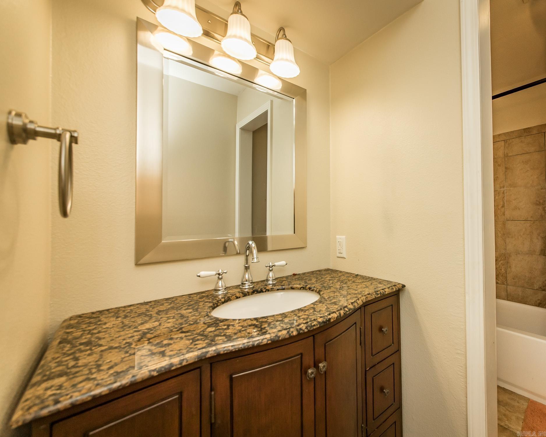 133 Lonsdale  Jacksonville, AR