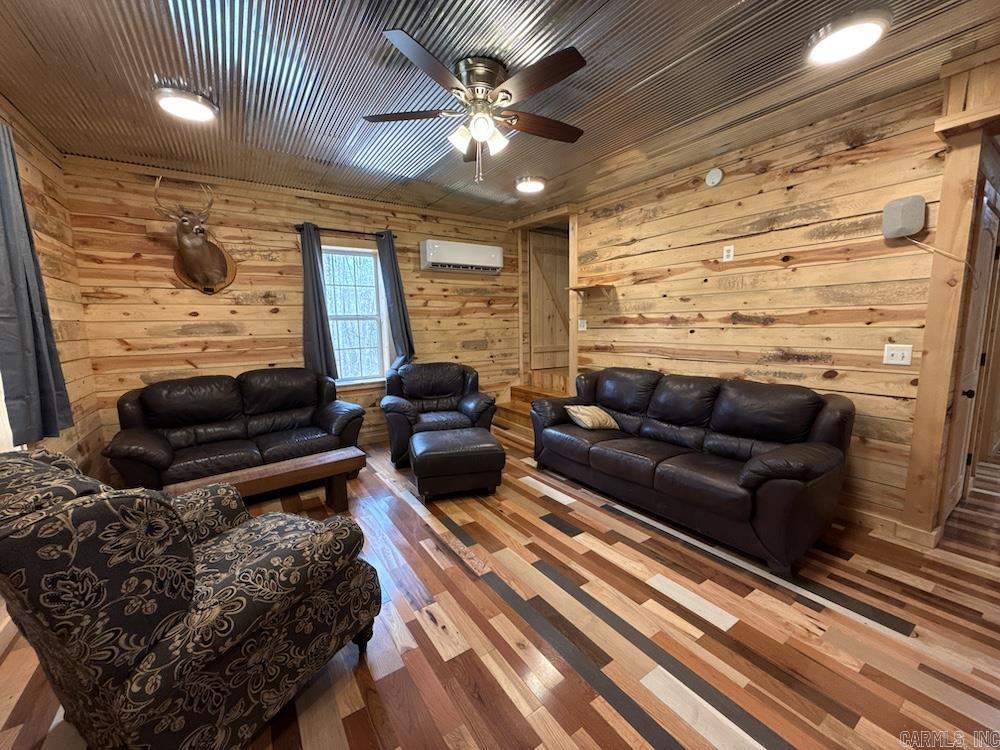 2319 Wildemar Lane  Leslie, AR