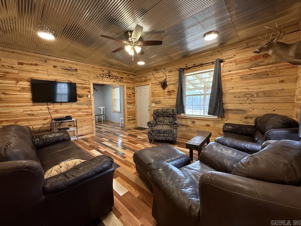 2319 Wildemar Lane  Leslie, AR