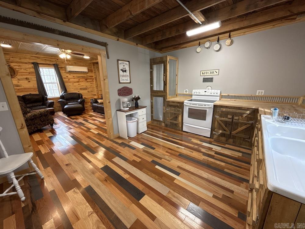 2319 Wildemar Lane  Leslie, AR