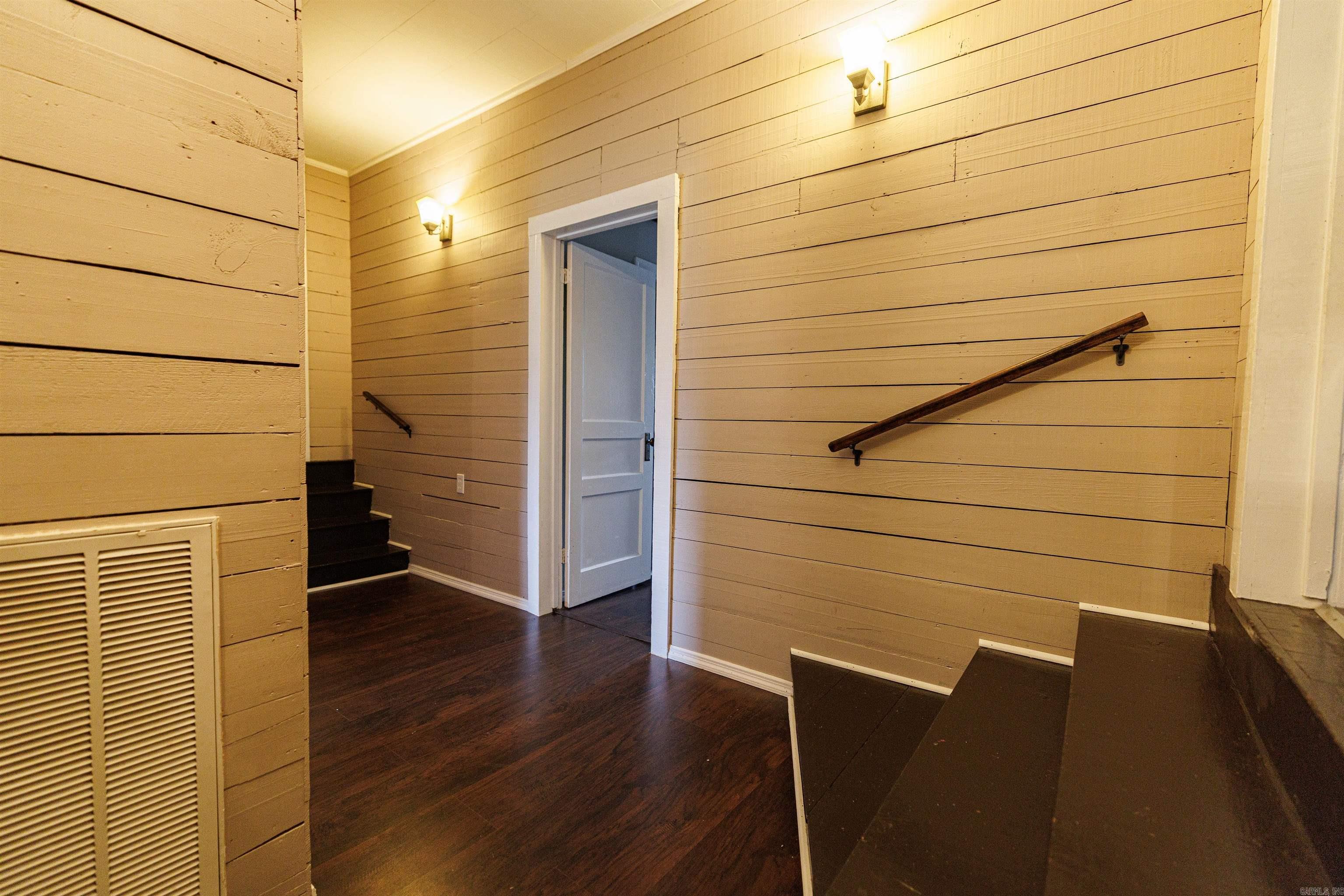 65 Mulberry  Quitman, AR