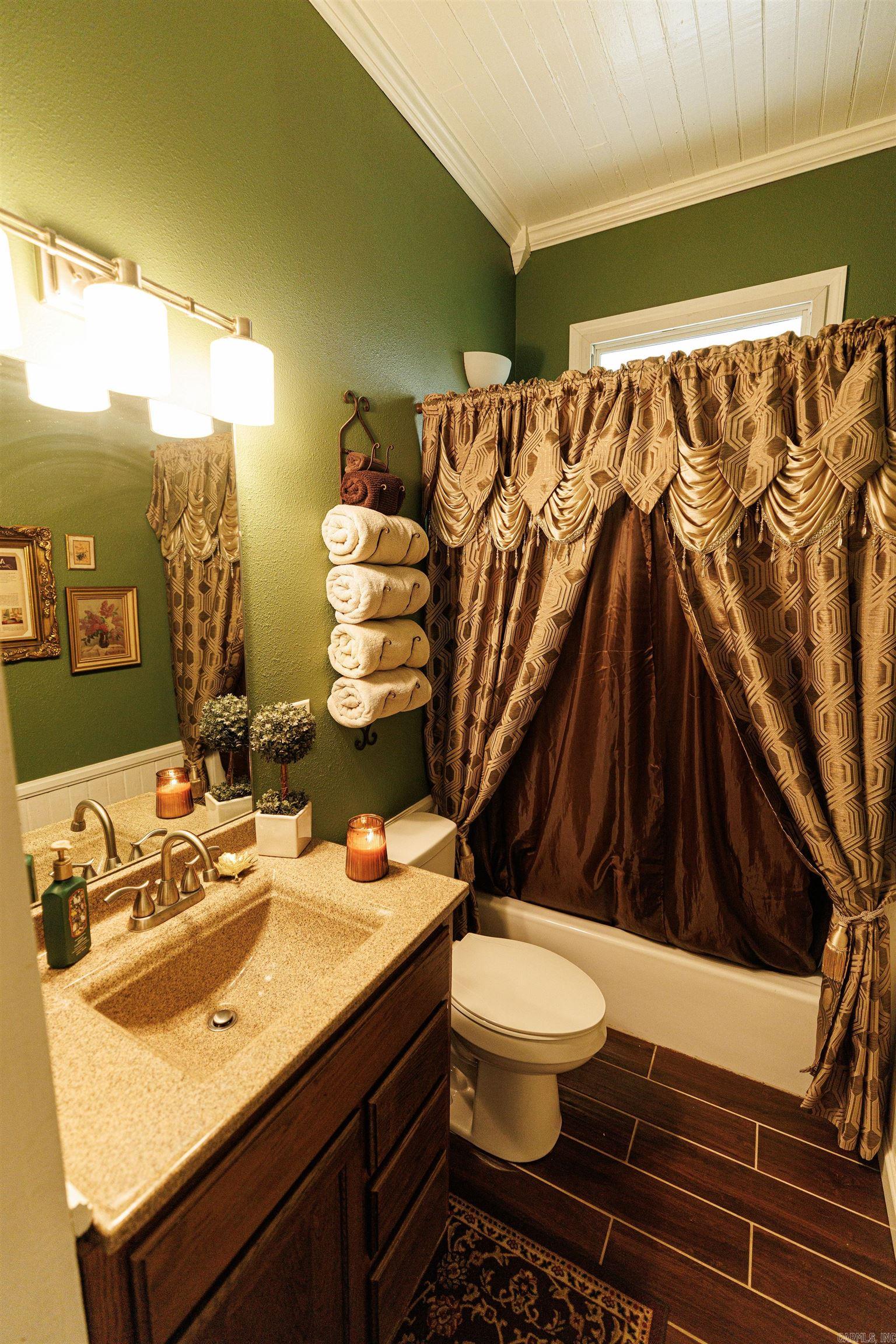 65 Mulberry  Quitman, AR