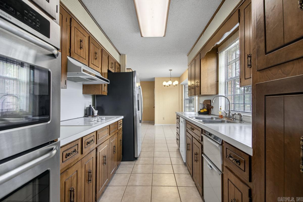 1 Foxboro Cove  Jacksonville, AR