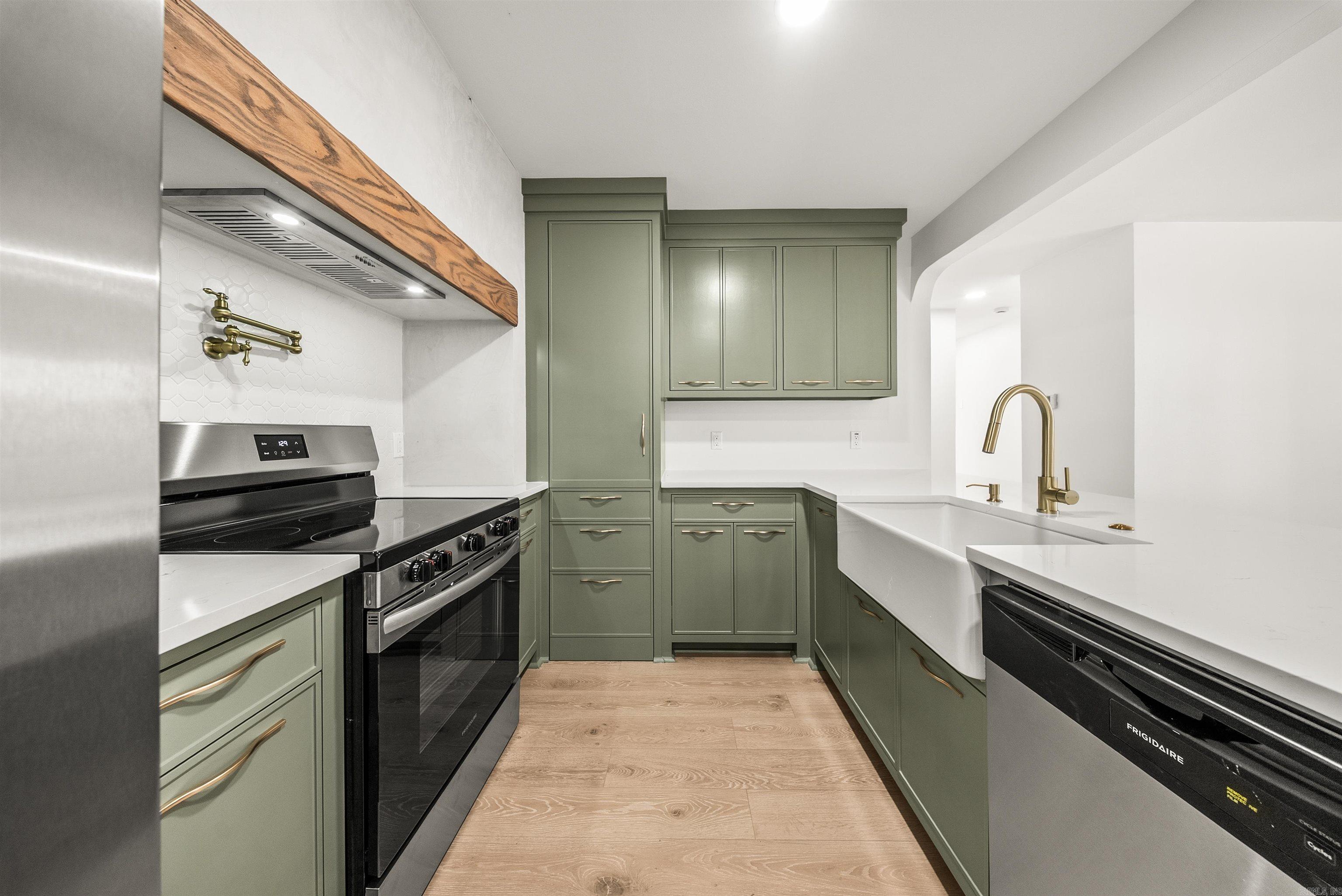 909 W 50th  North Little Rock, AR