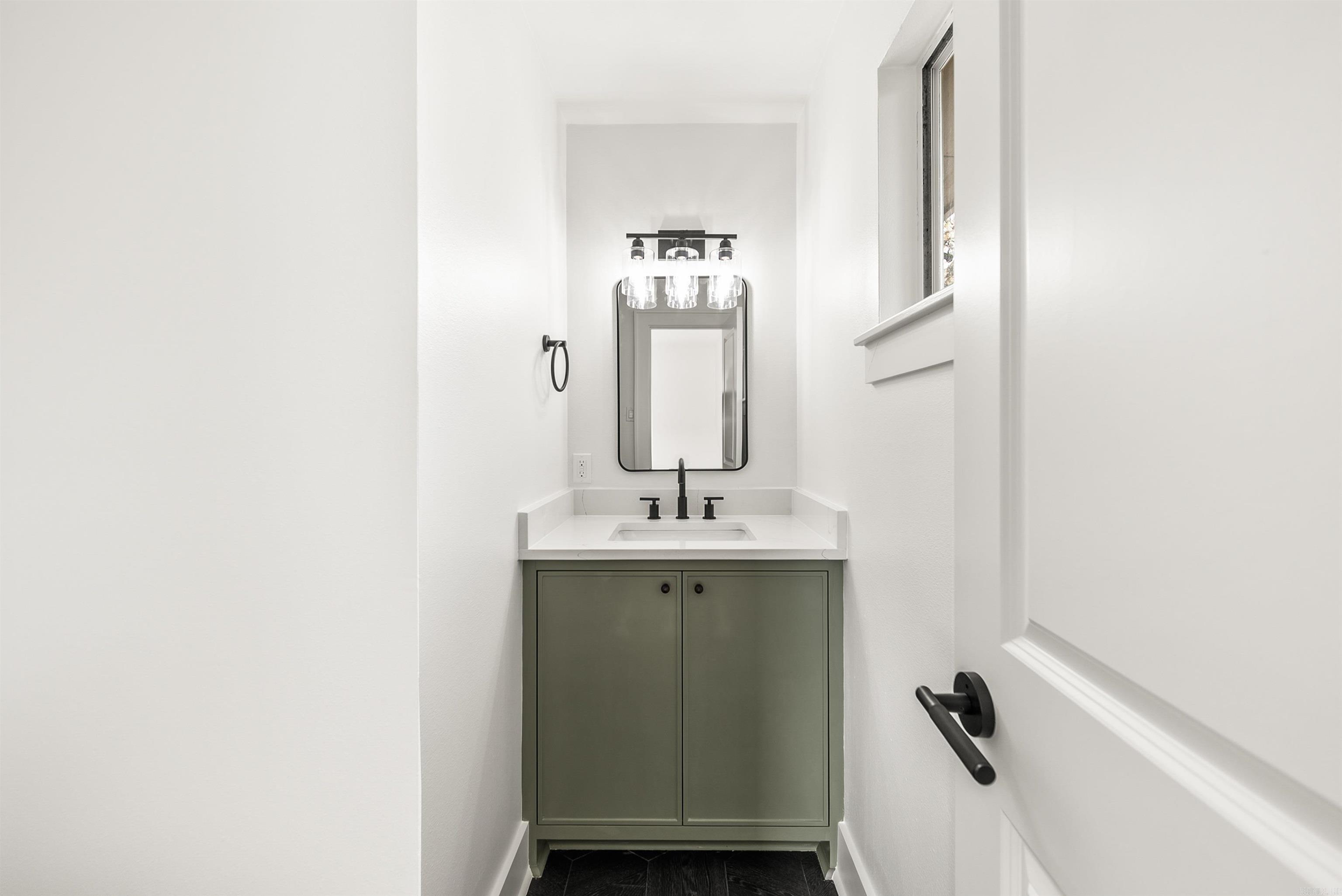 909 W 50th  North Little Rock, AR