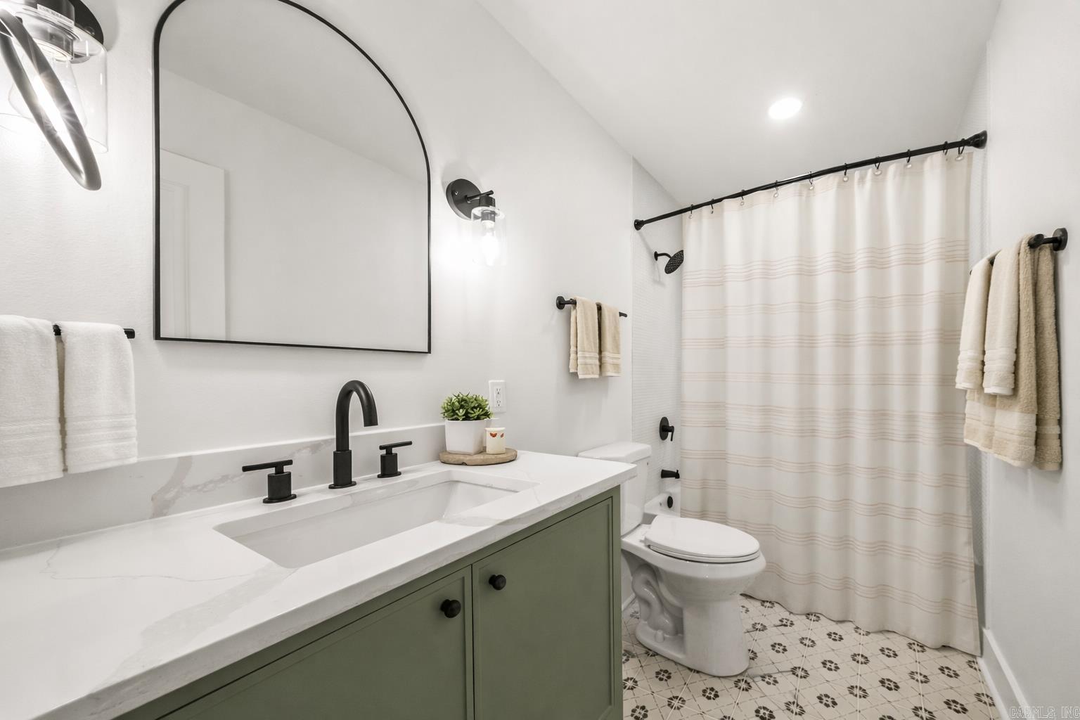 909 W 50th  North Little Rock, AR