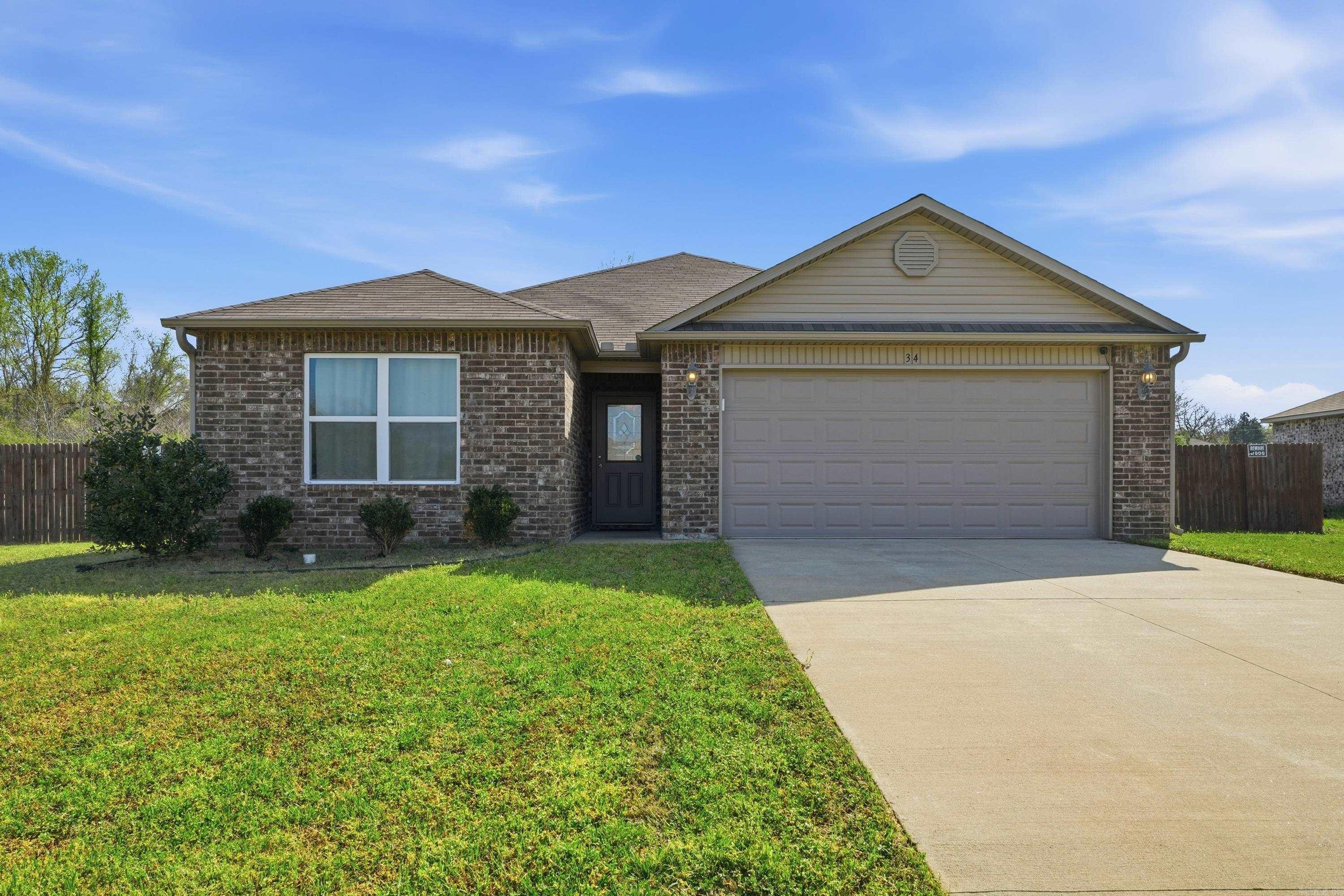 34 Bobby  Cabot, AR