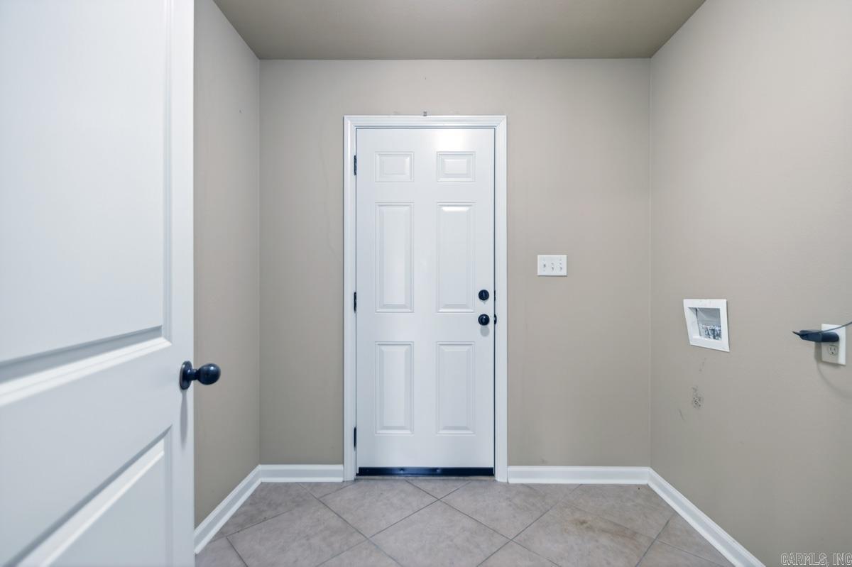 1406 Pleasant Poplar Dr.  Benton, AR