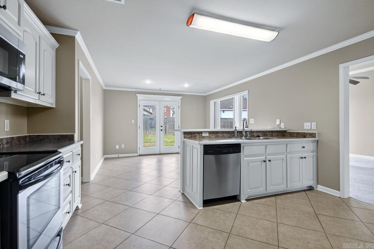 1406 Pleasant Poplar Dr.  Benton, AR