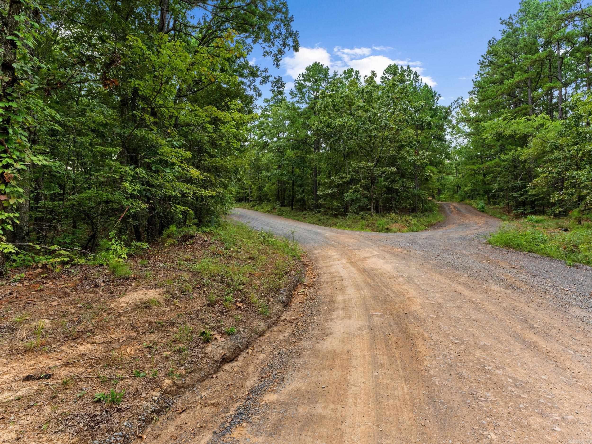 2190 Plant Church  Clinton, AR