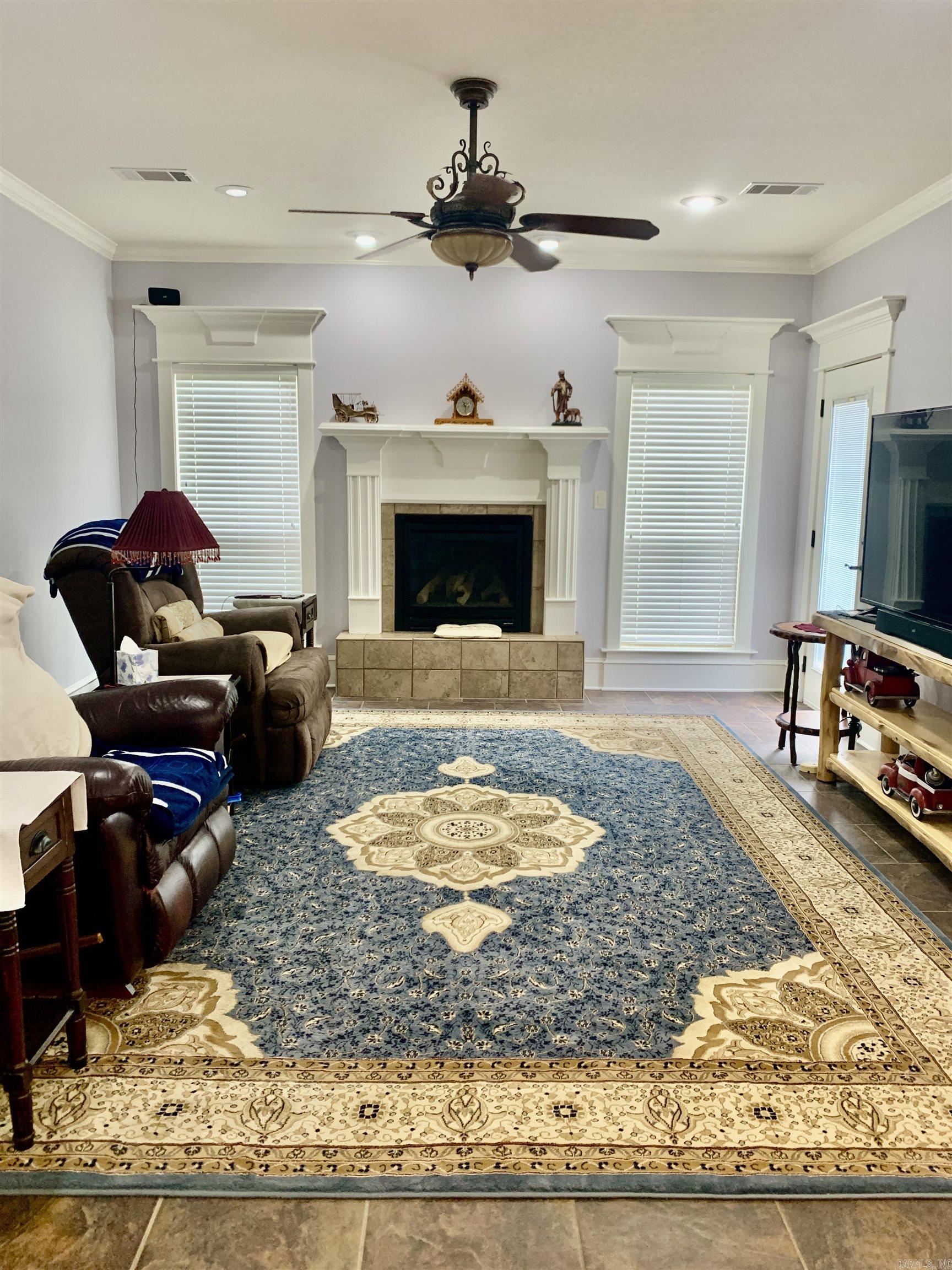 10 Sethstone  Greenbrier, AR