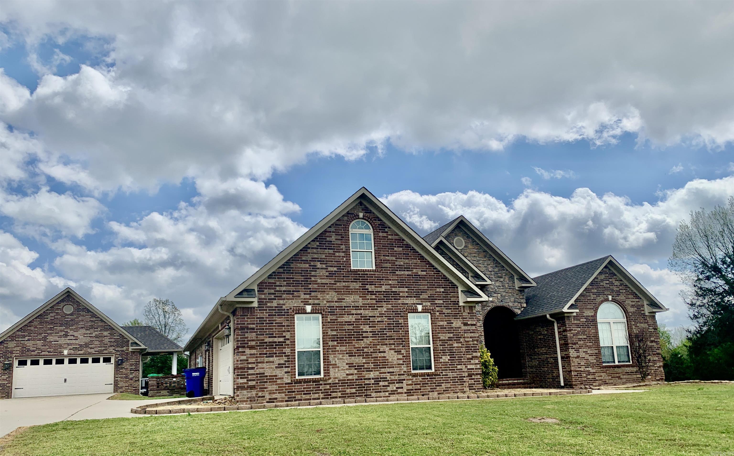 10 Sethstone  Greenbrier, AR