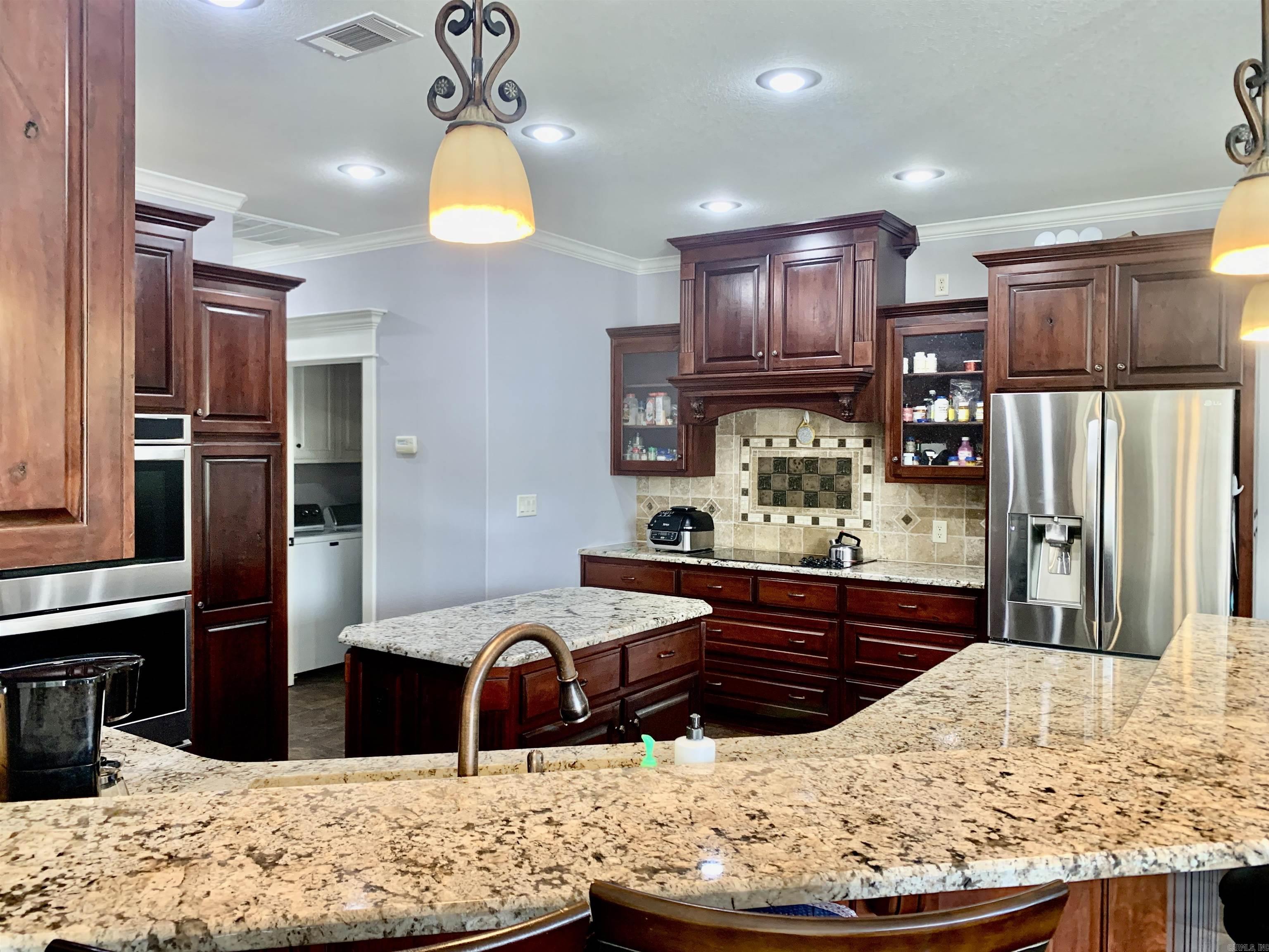 10 Sethstone  Greenbrier, AR