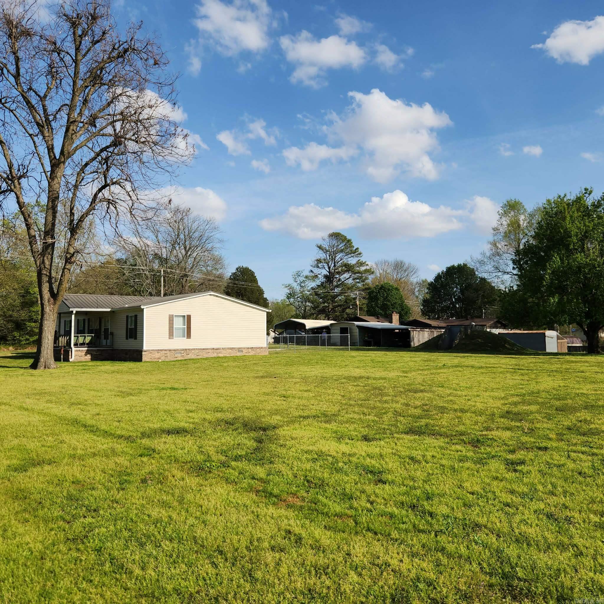 205 W Baxter  Brinkley, AR