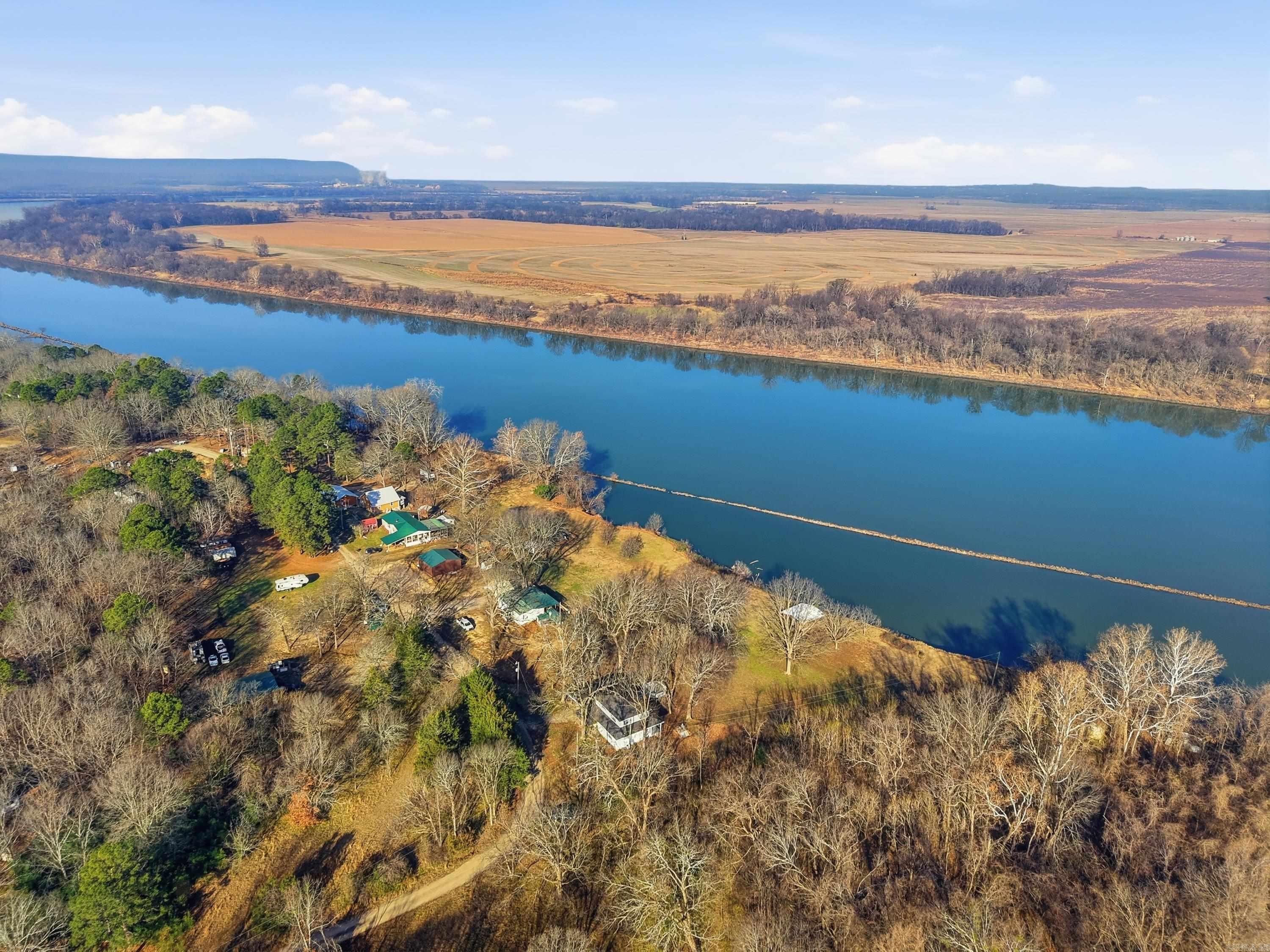 67 Turkey Run  Houston, AR