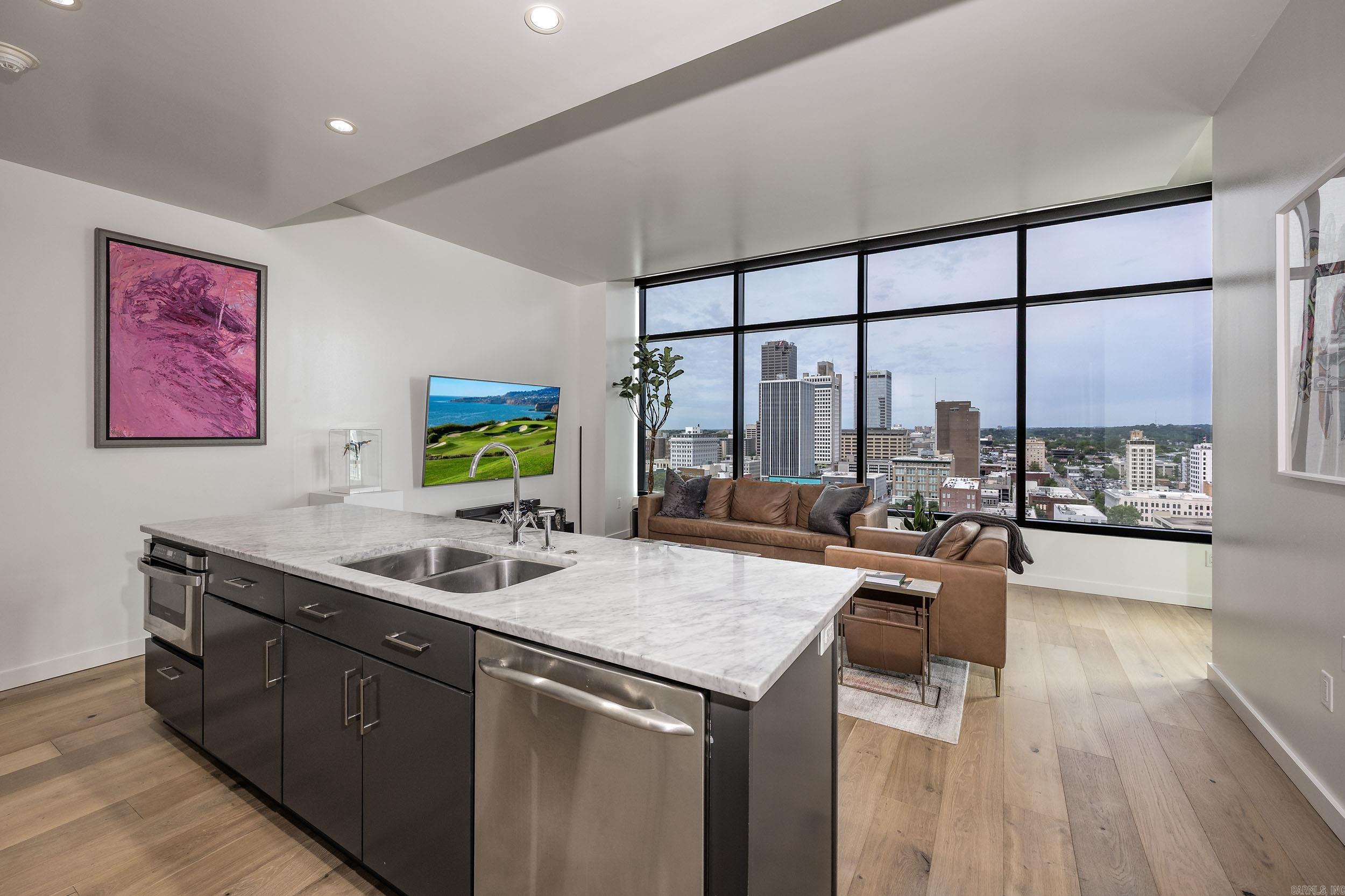 315 Rock #1607  Little Rock, AR