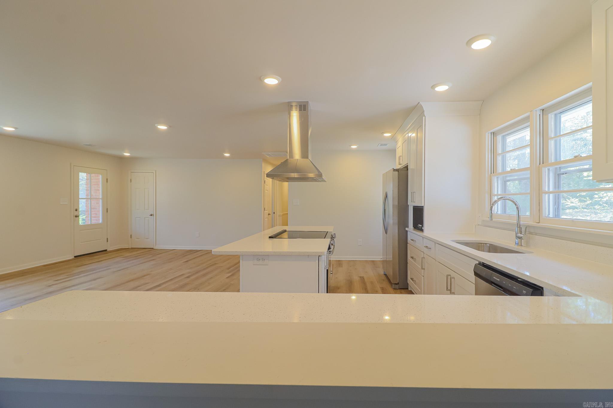 2711 Wood  Jonesboro, AR