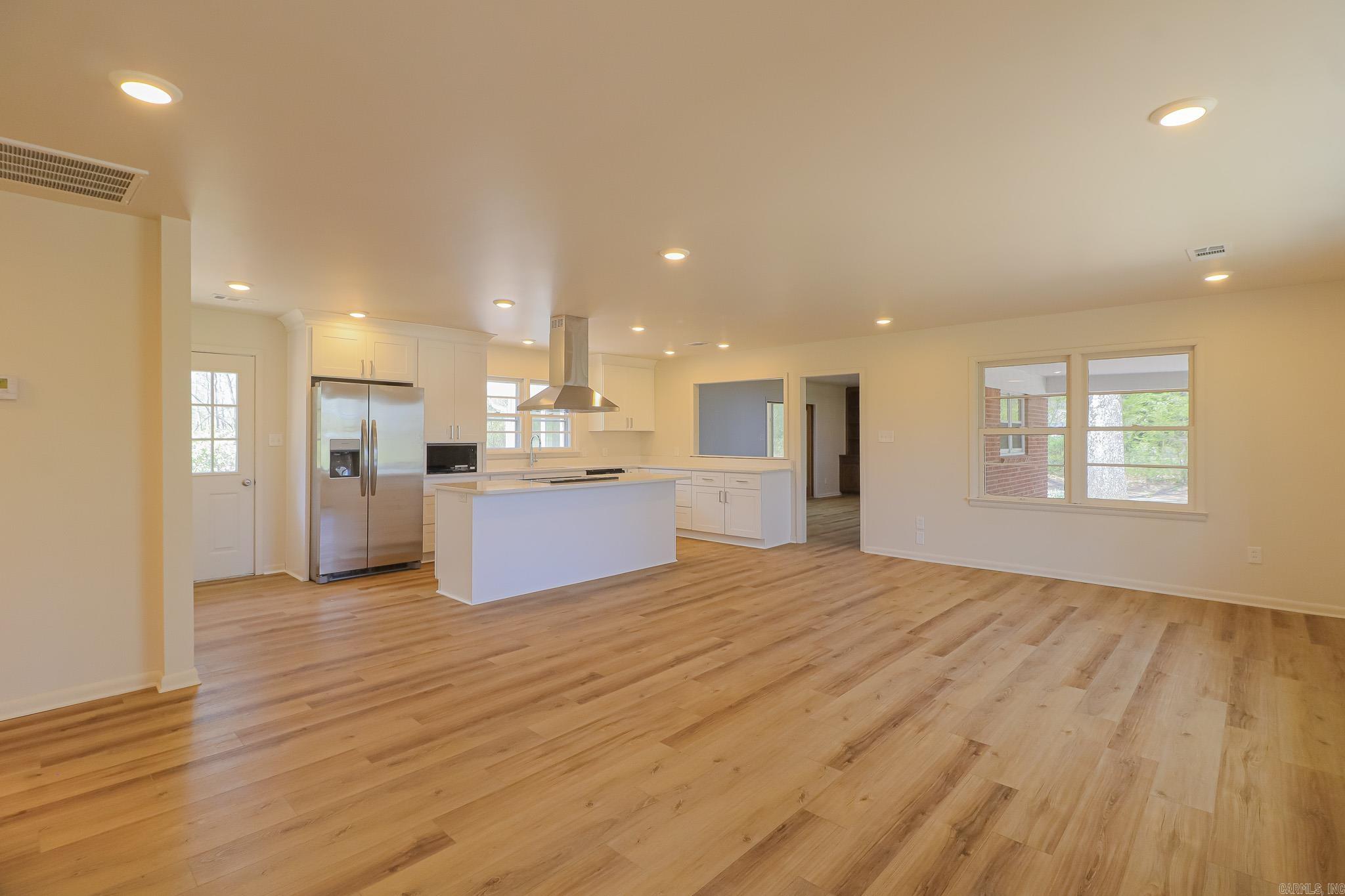 2711 Wood  Jonesboro, AR