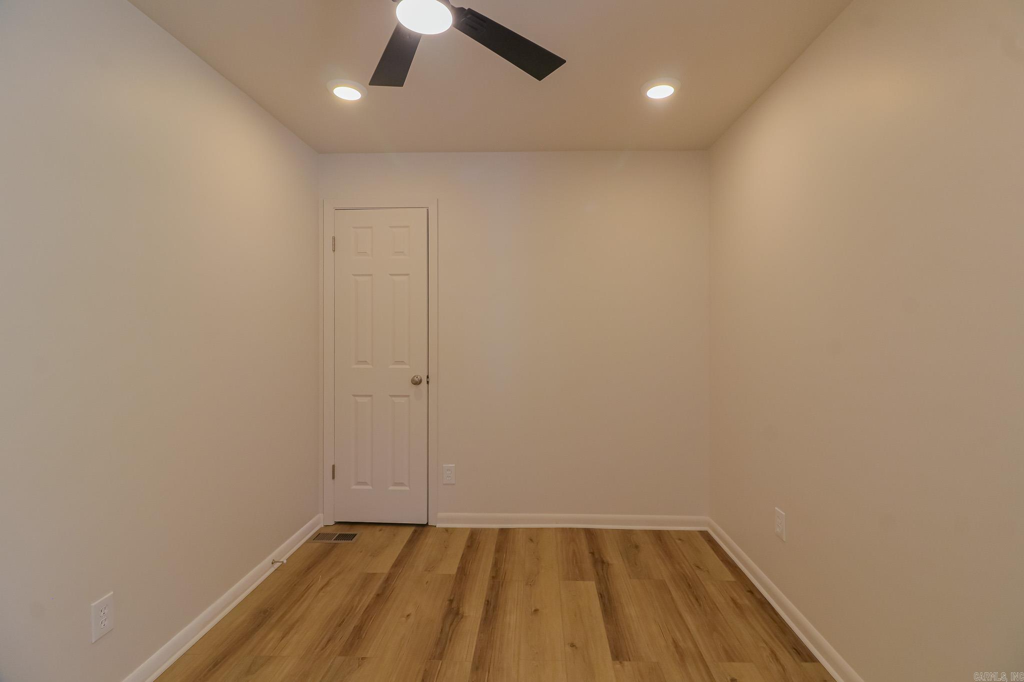 2711 Wood  Jonesboro, AR