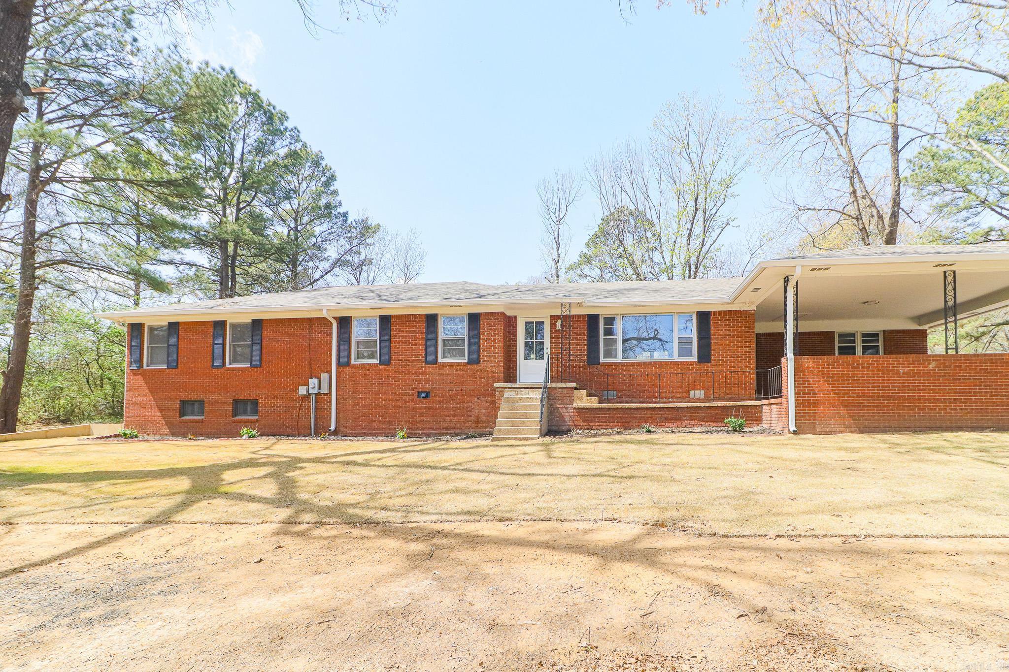2711 Wood  Jonesboro, AR