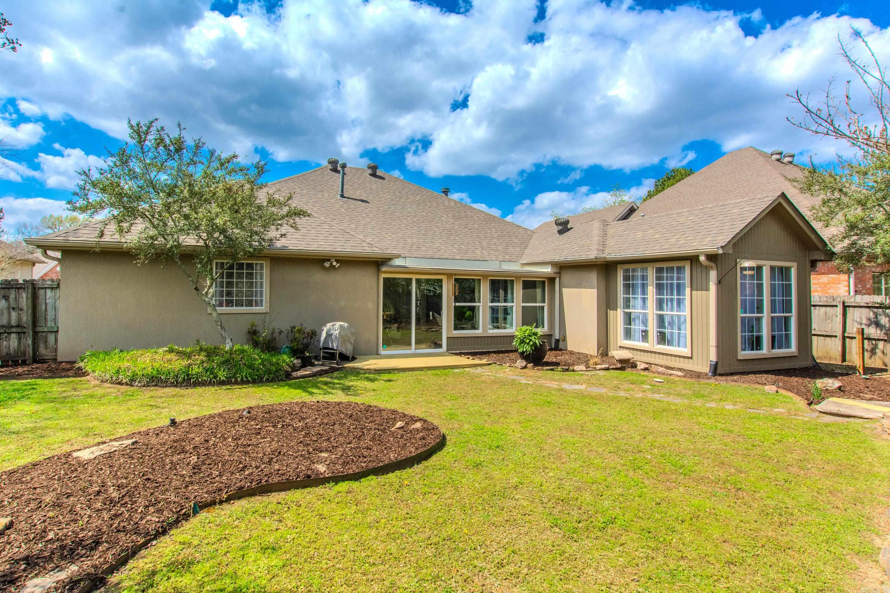 4401 Montgomery  Little Rock, AR