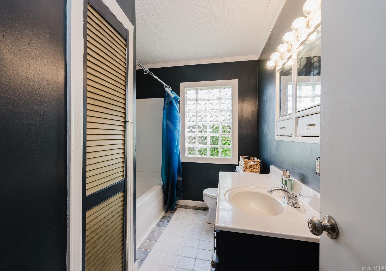 9 E Mellwood Rd  Little Rock, AR