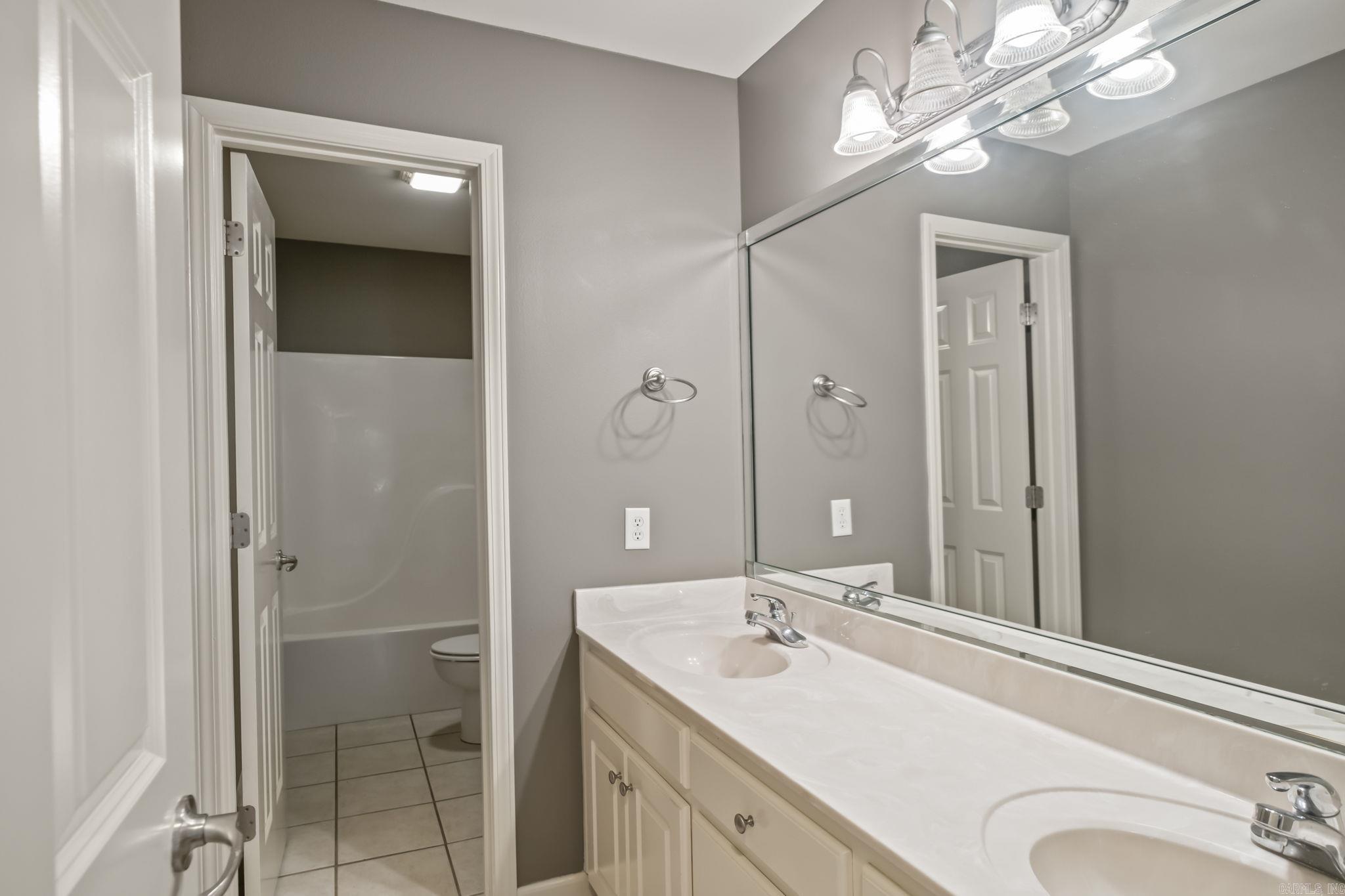 15 Ashlee  Cabool, AR