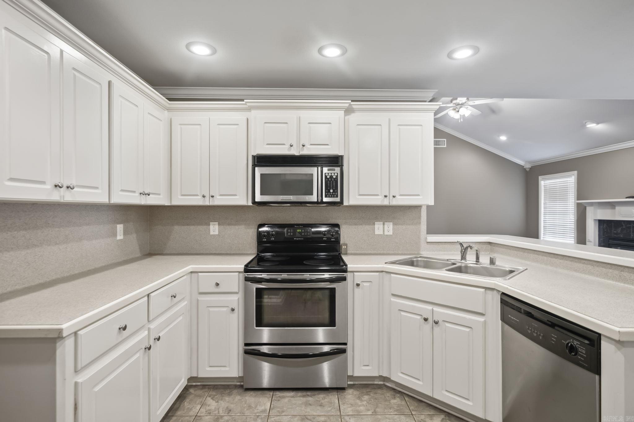 15 Ashlee  Cabool, AR