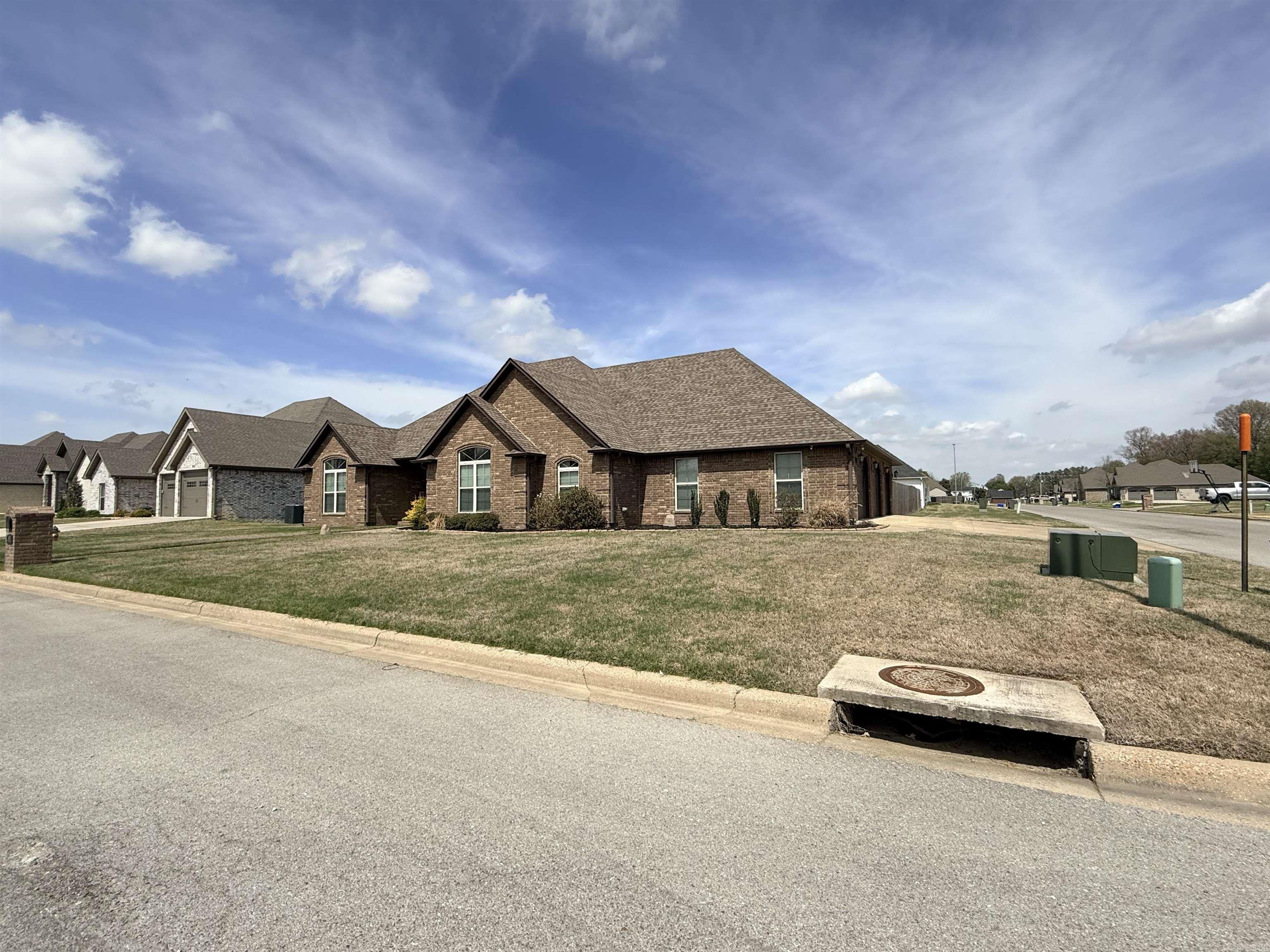 3603 Stone Ridge  Paragould, AR