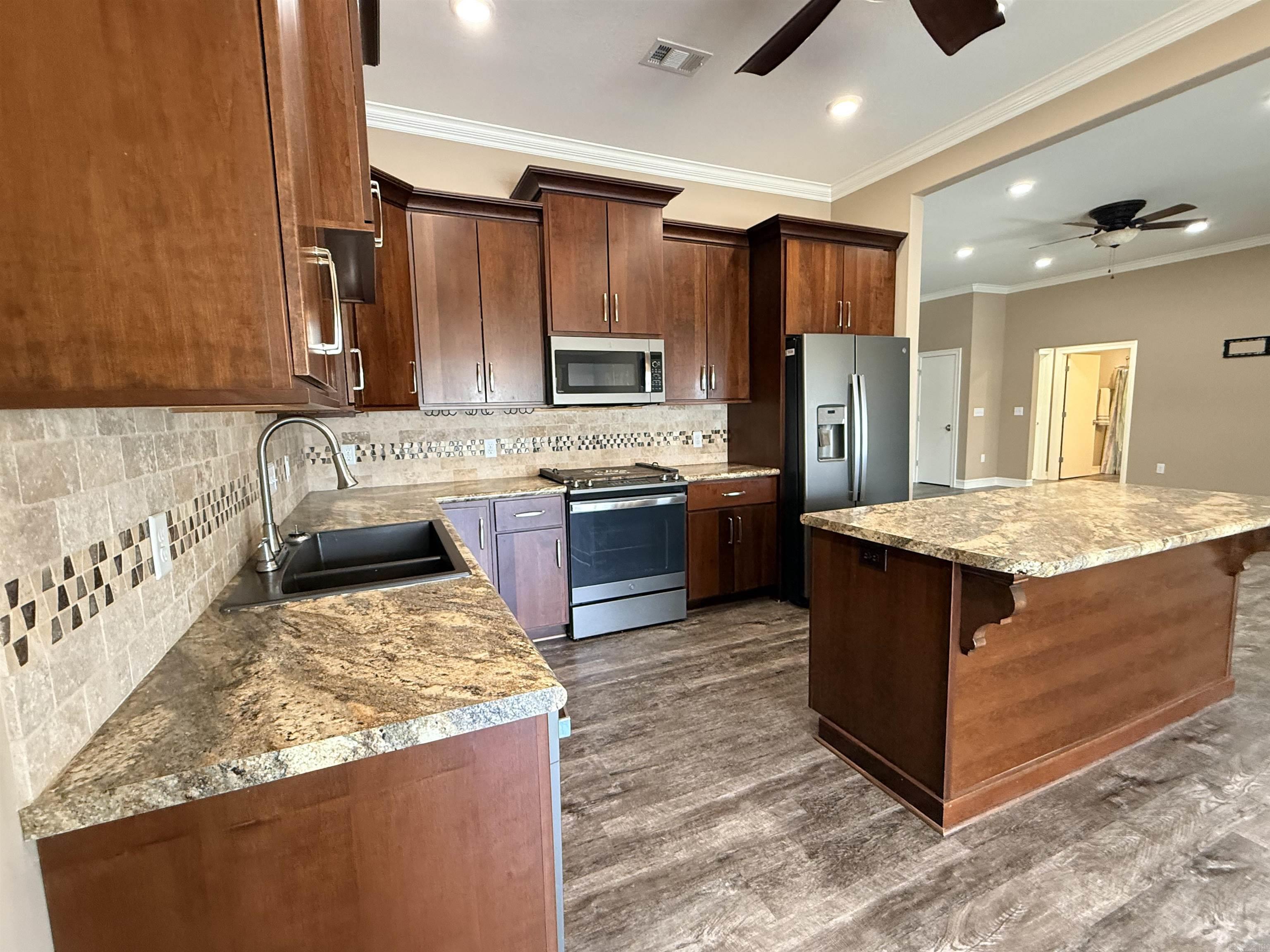 3603 Stone Ridge  Paragould, AR