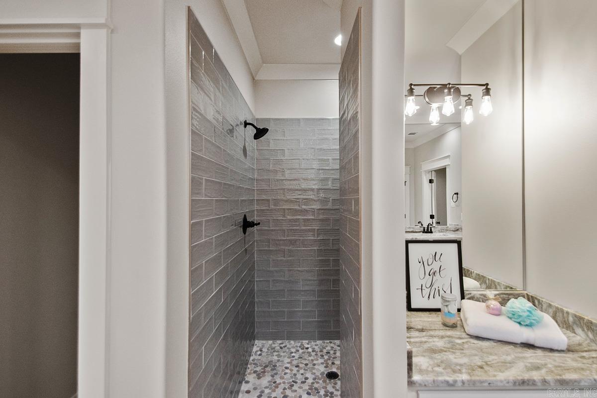 557 Valley Oak  Sherwood, AR