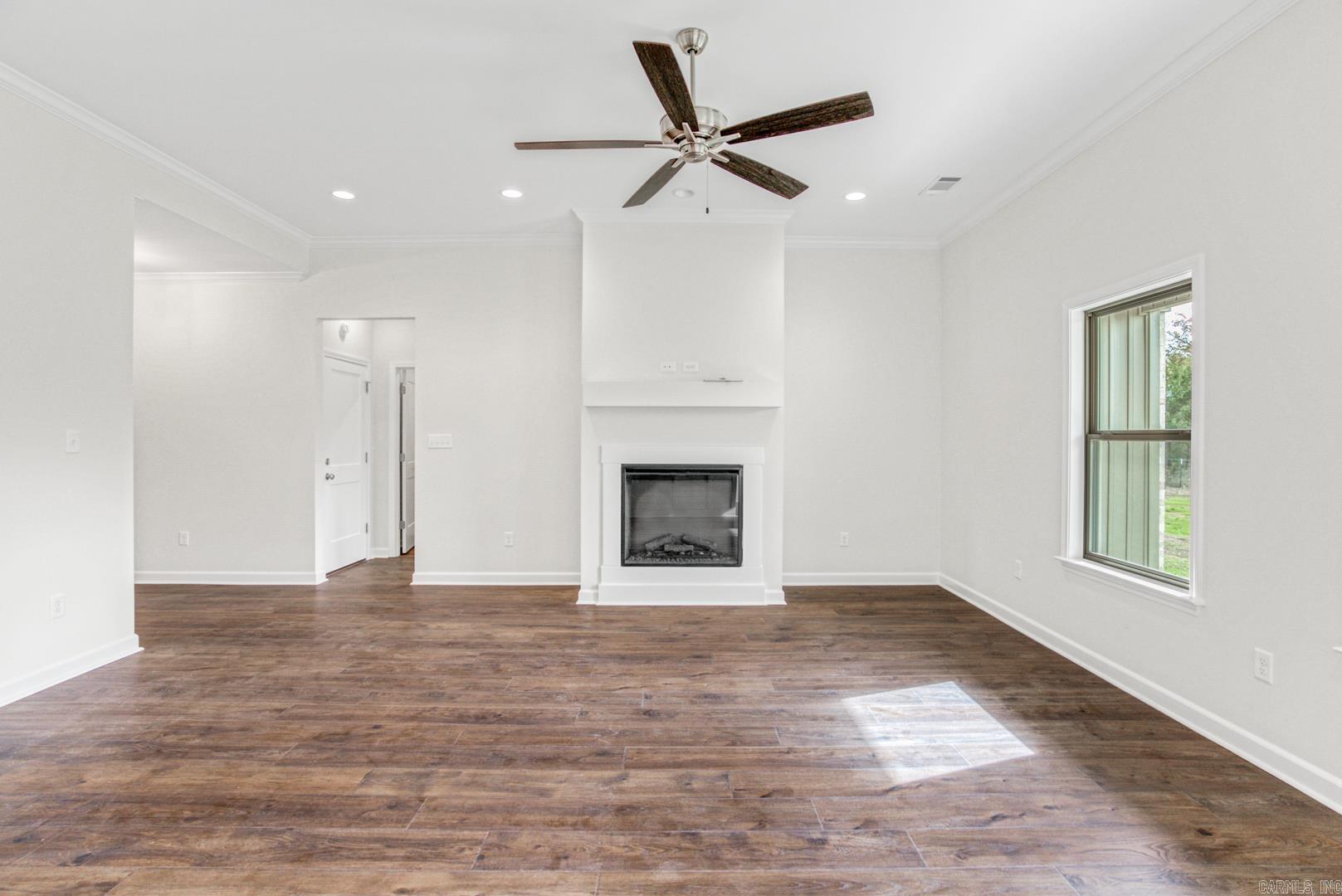 21 Lewis  Greenbrier, AR