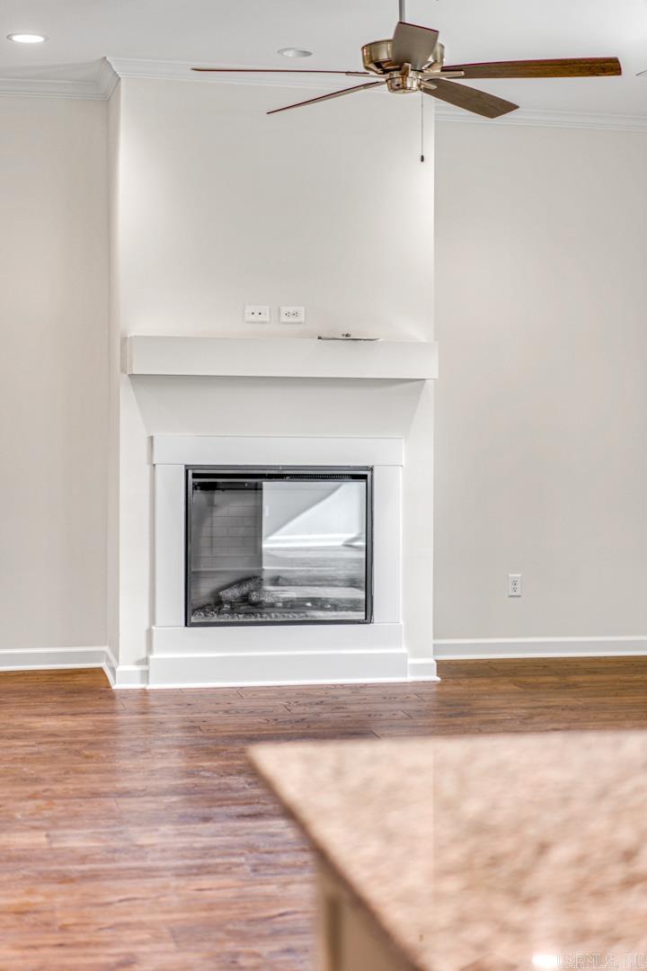 21 Lewis  Greenbrier, AR