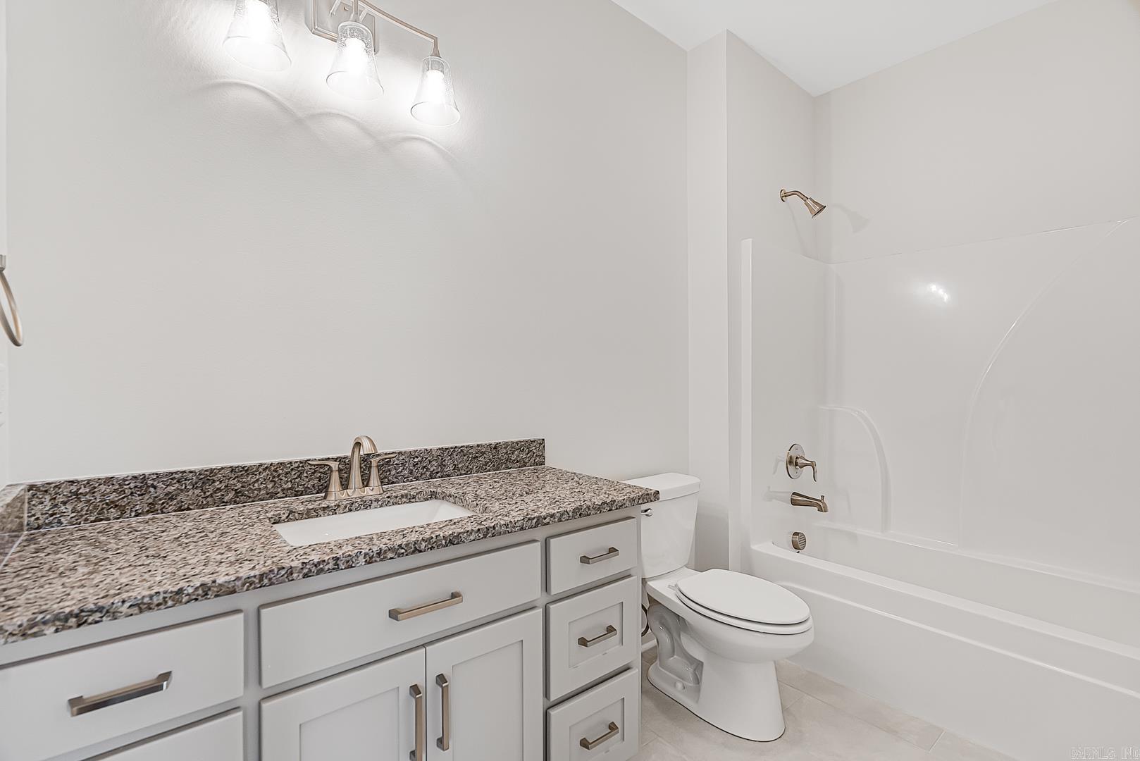 21 Lewis  Greenbrier, AR