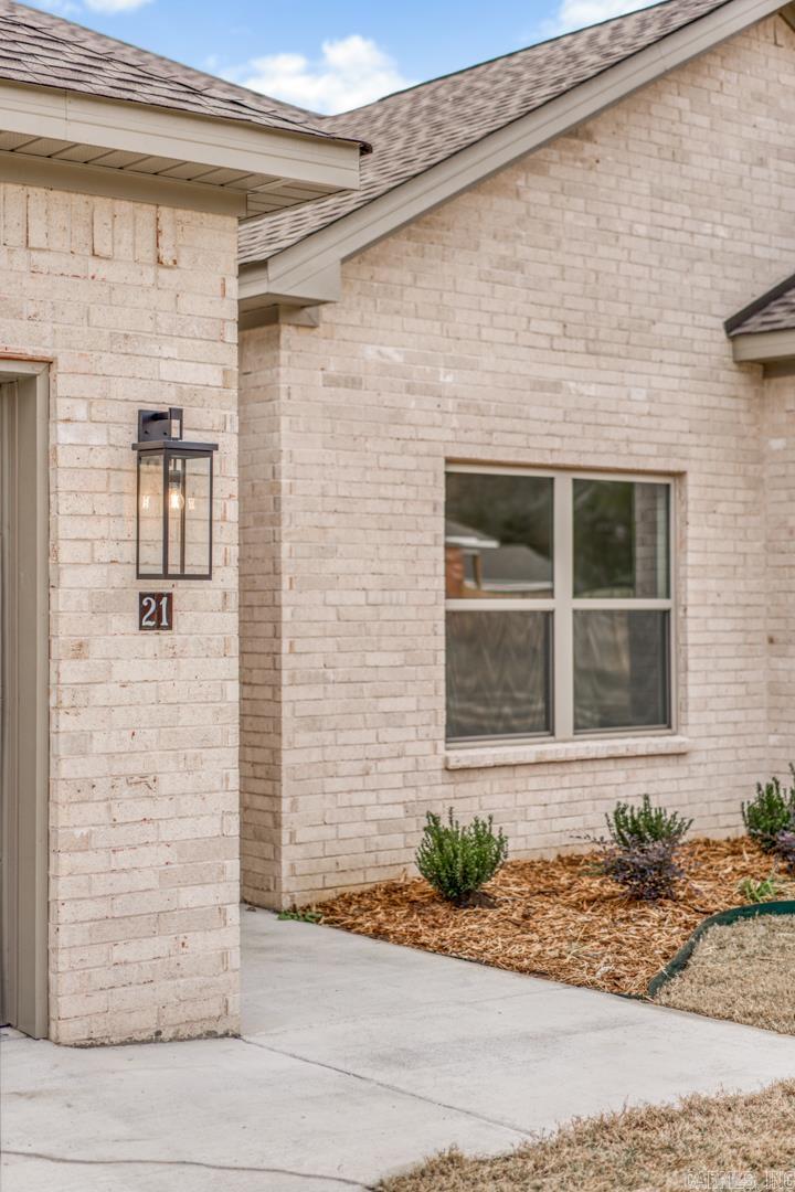 21 Lewis  Greenbrier, AR