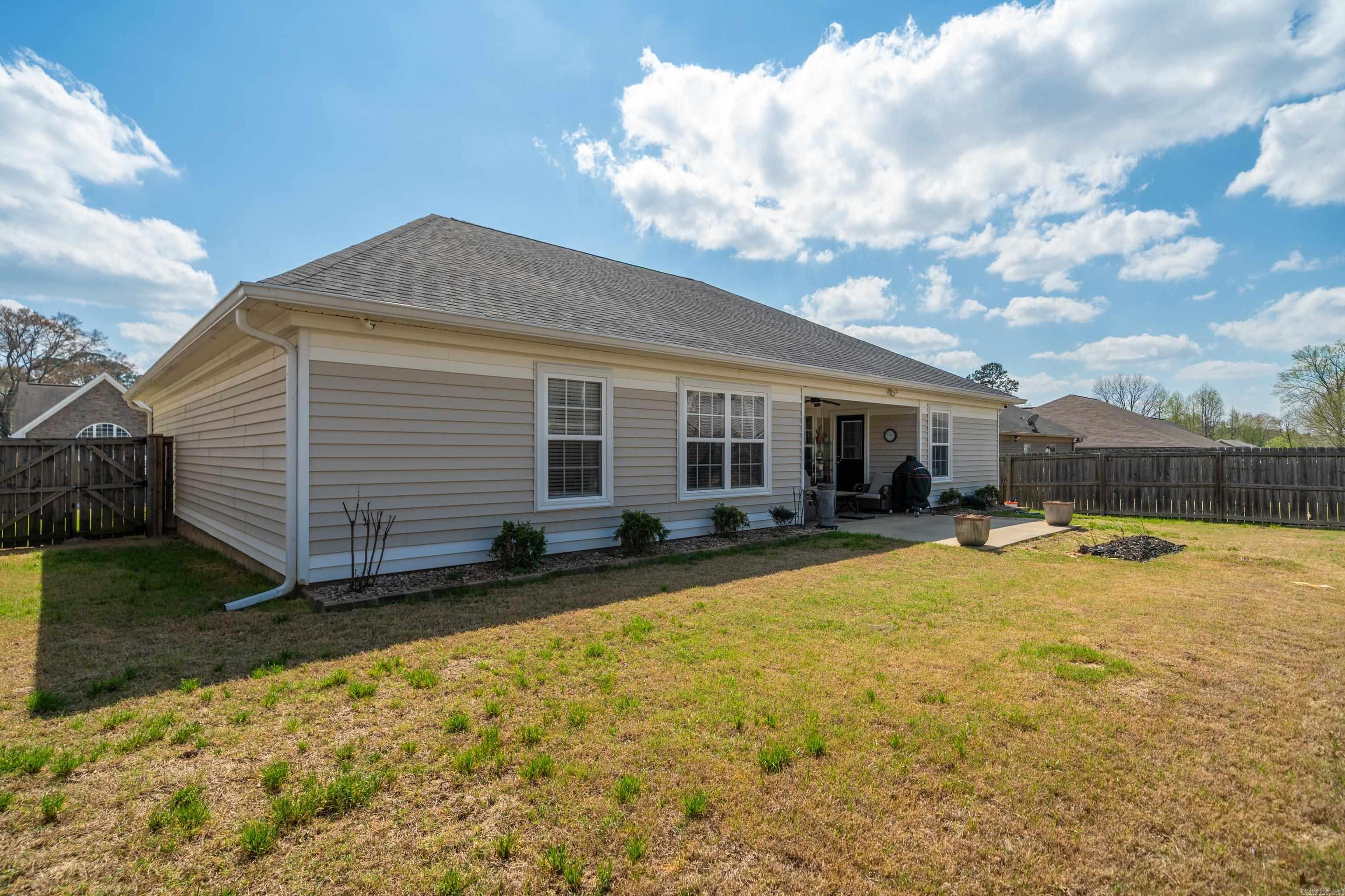 610 Surrey  Benton, AR