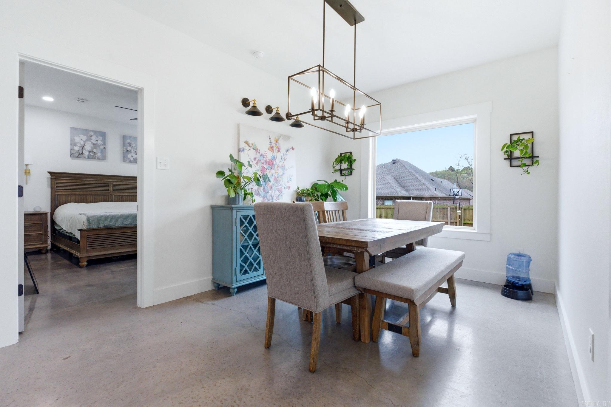 9509 Meadow Oak  Sherwood, AR