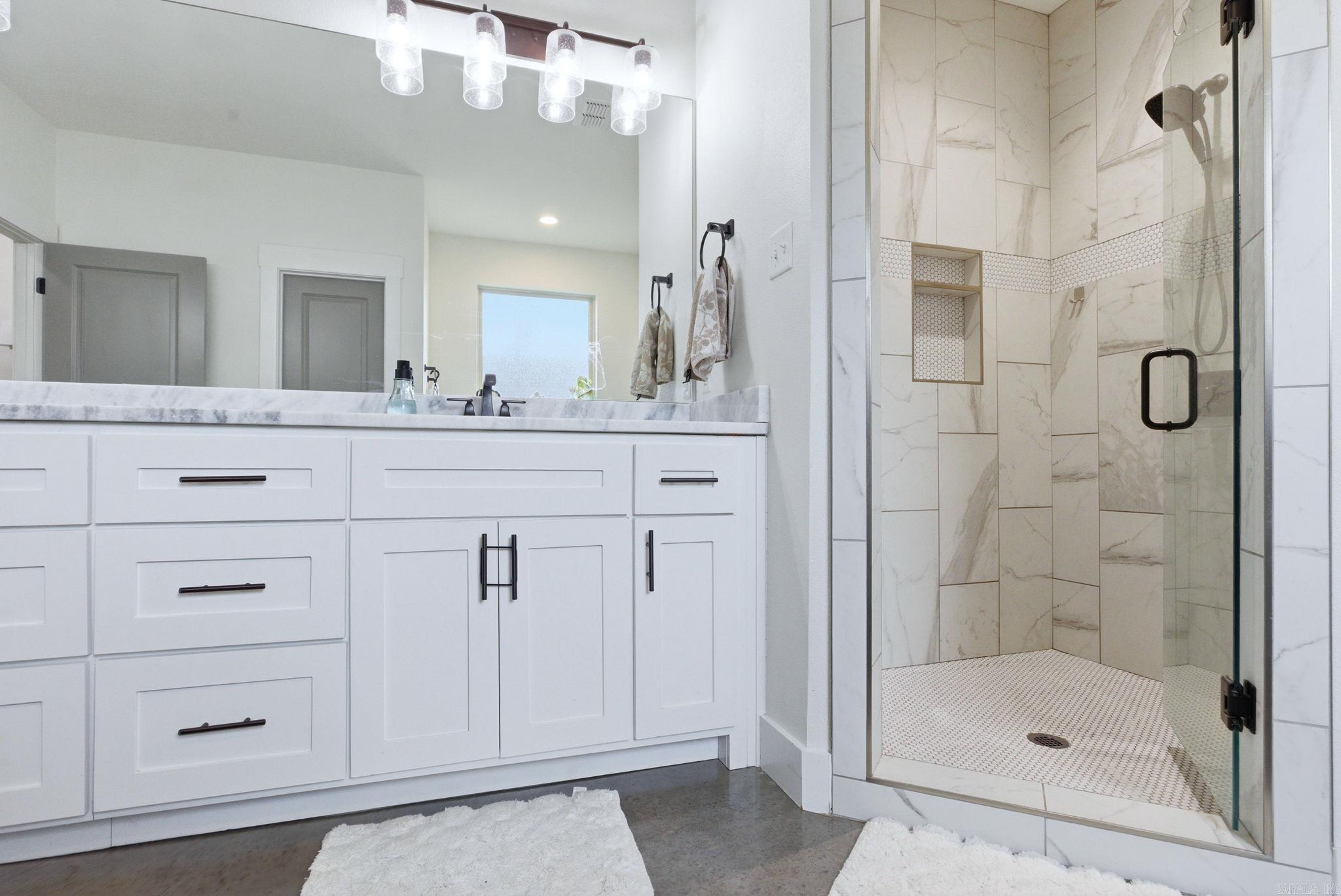 9509 Meadow Oak  Sherwood, AR