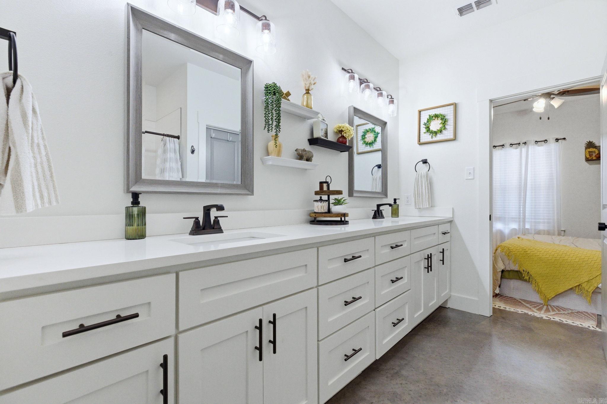 9509 Meadow Oak  Sherwood, AR