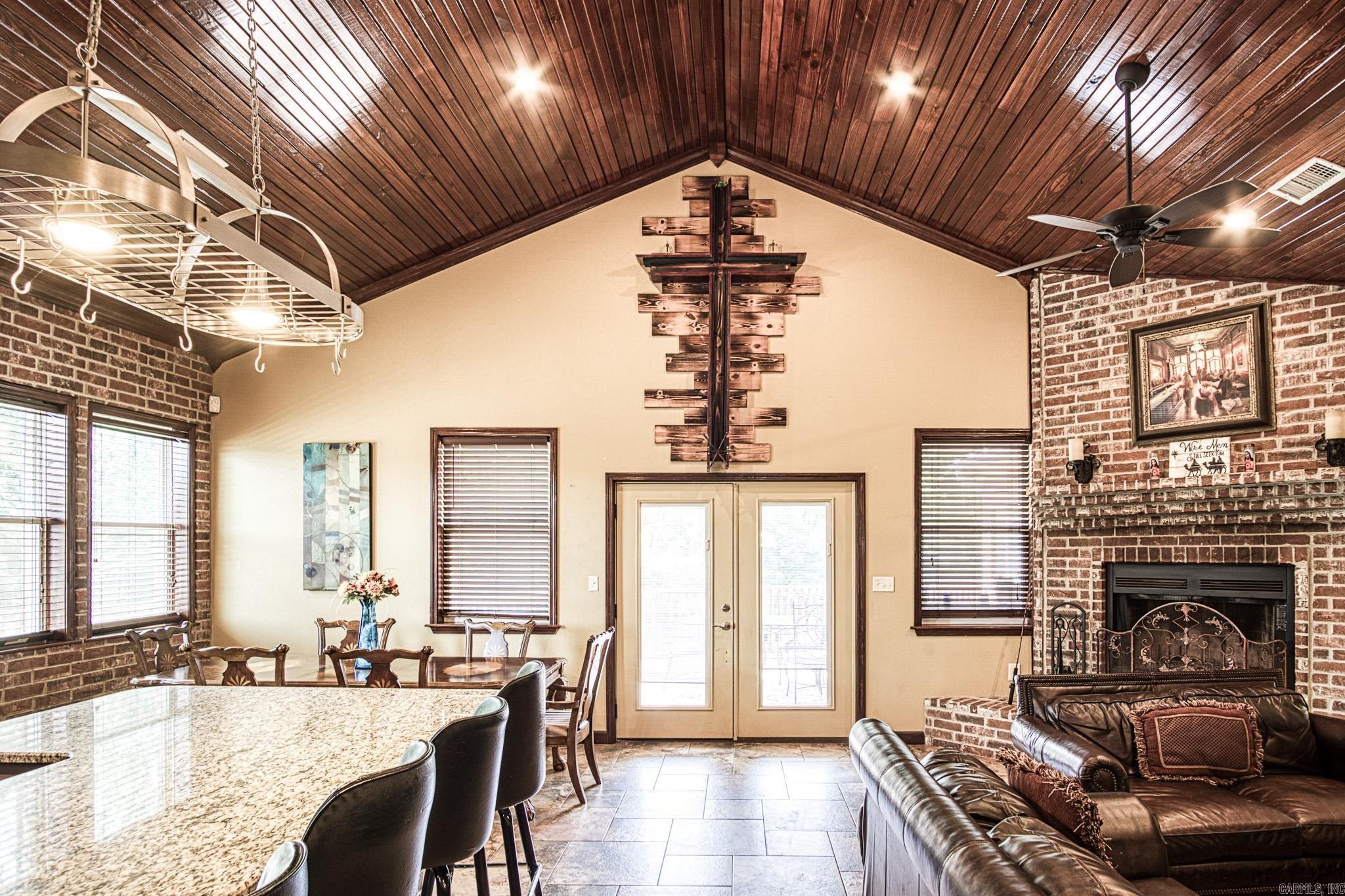 127 Brooke Moor  Hot Springs, AR