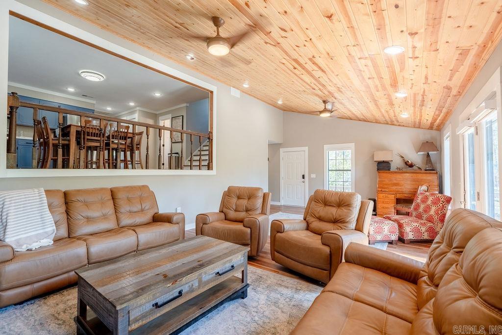 164 S Chinkapin Drive Pangburn, AR 72121