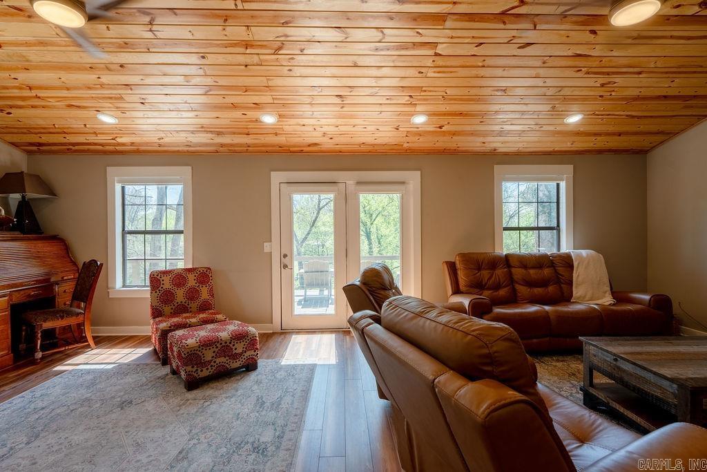 164 S Chinkapin Drive Pangburn, AR 72121
