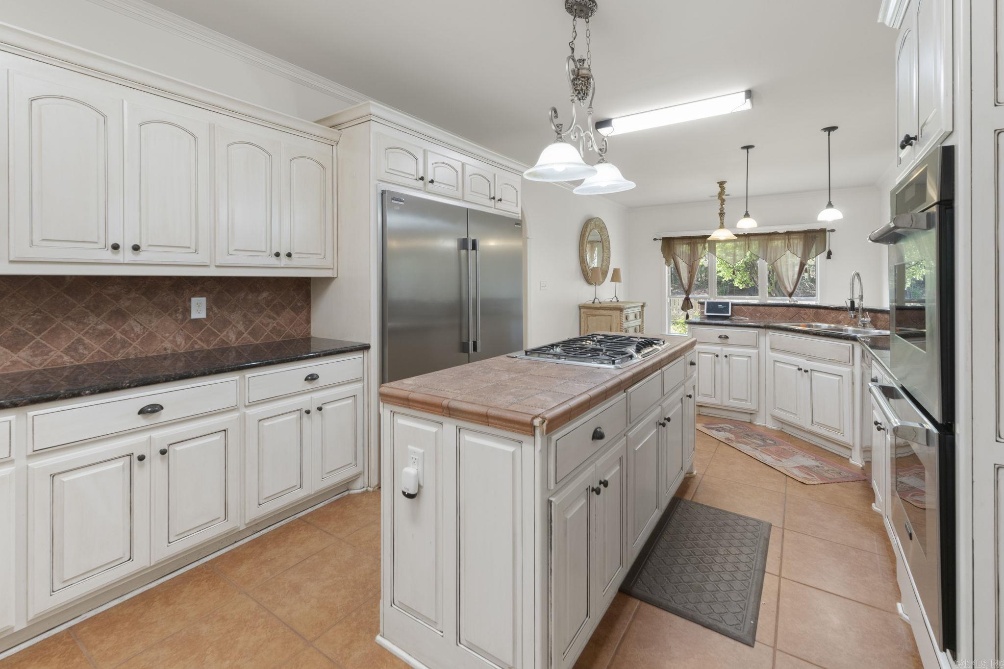 57 Ouachita  Maumelle, AR