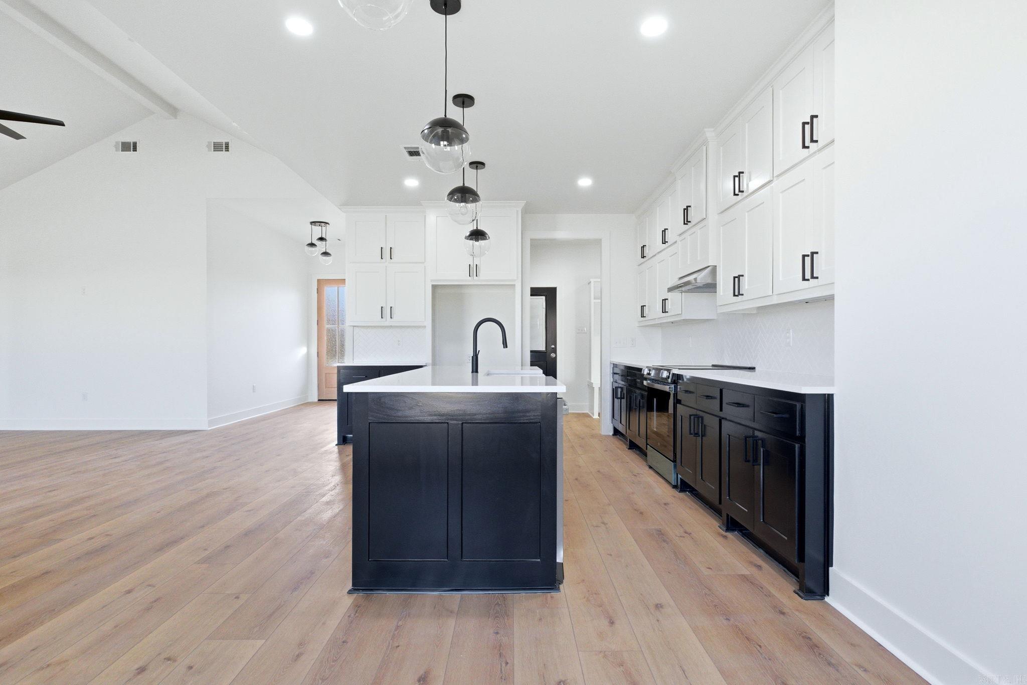 211 Michelle  Beebe, AR