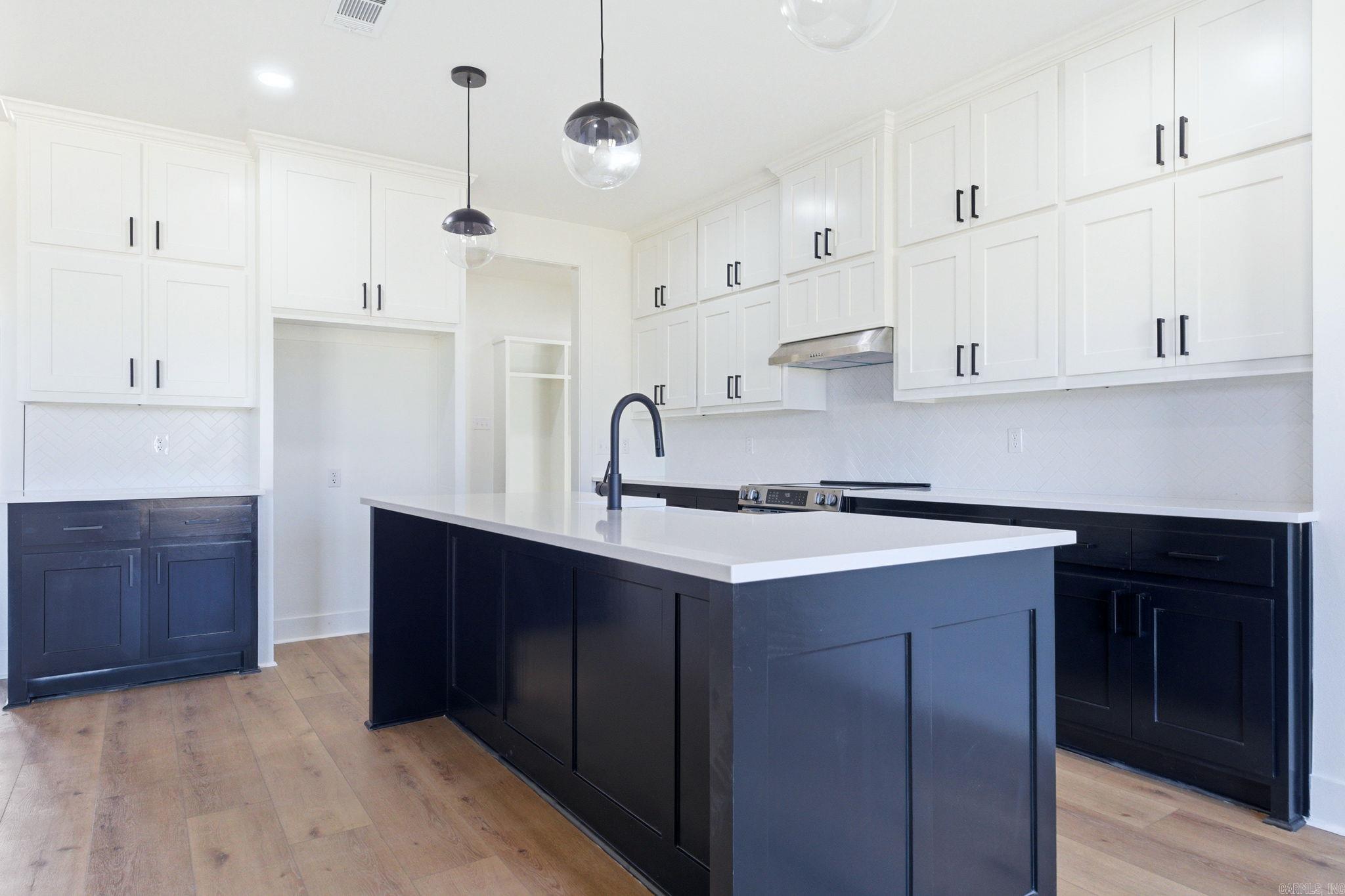 211 Michelle  Beebe, AR