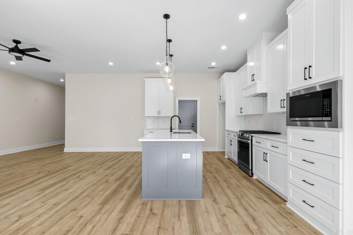 621 Valley Oak Drive  Sherwood, AR